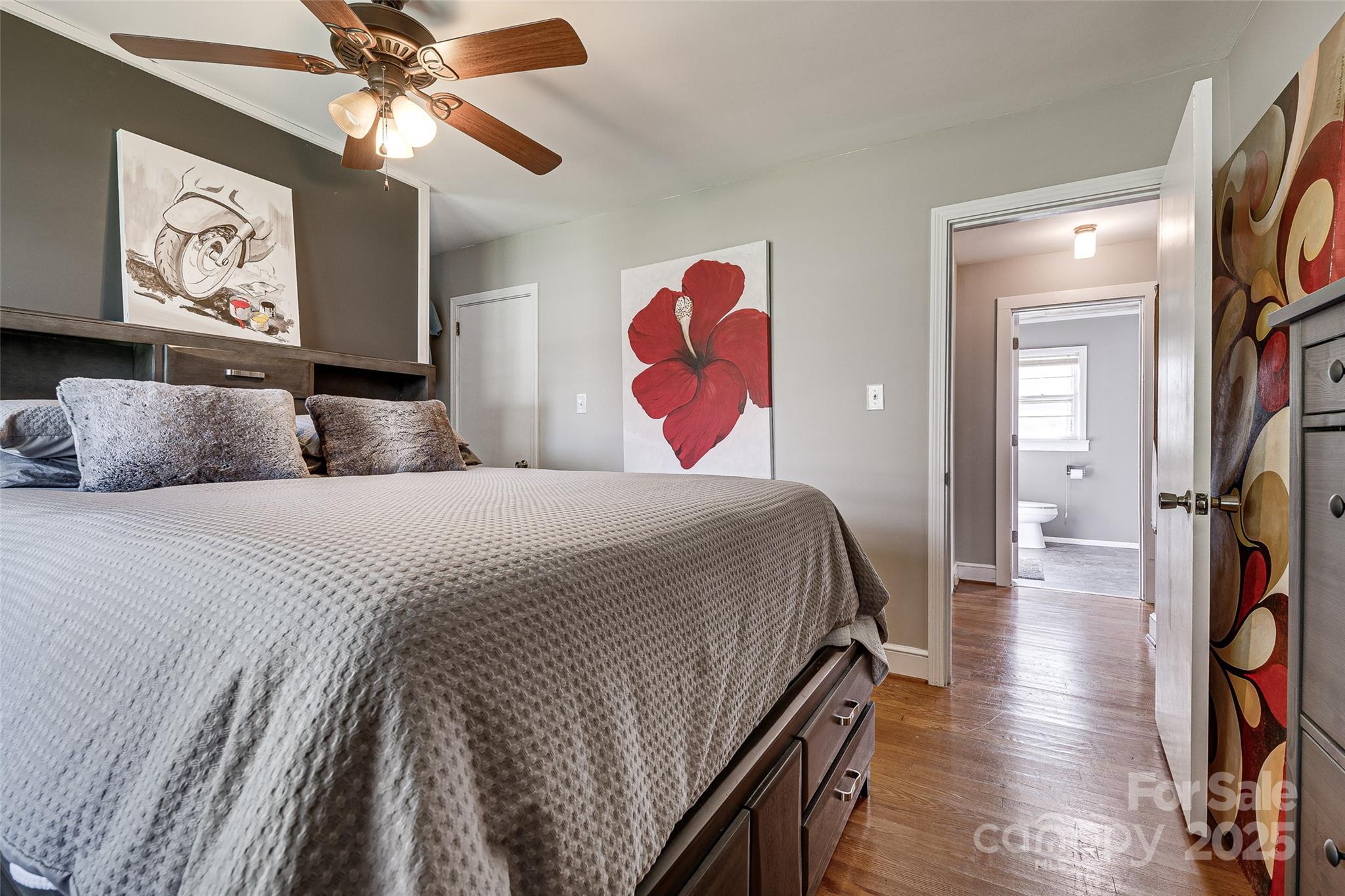 Conover, North Carolina 28613, United States, 3 Bedrooms Bedrooms, ,1 BathroomBathrooms,Residential,Under Contract,105890