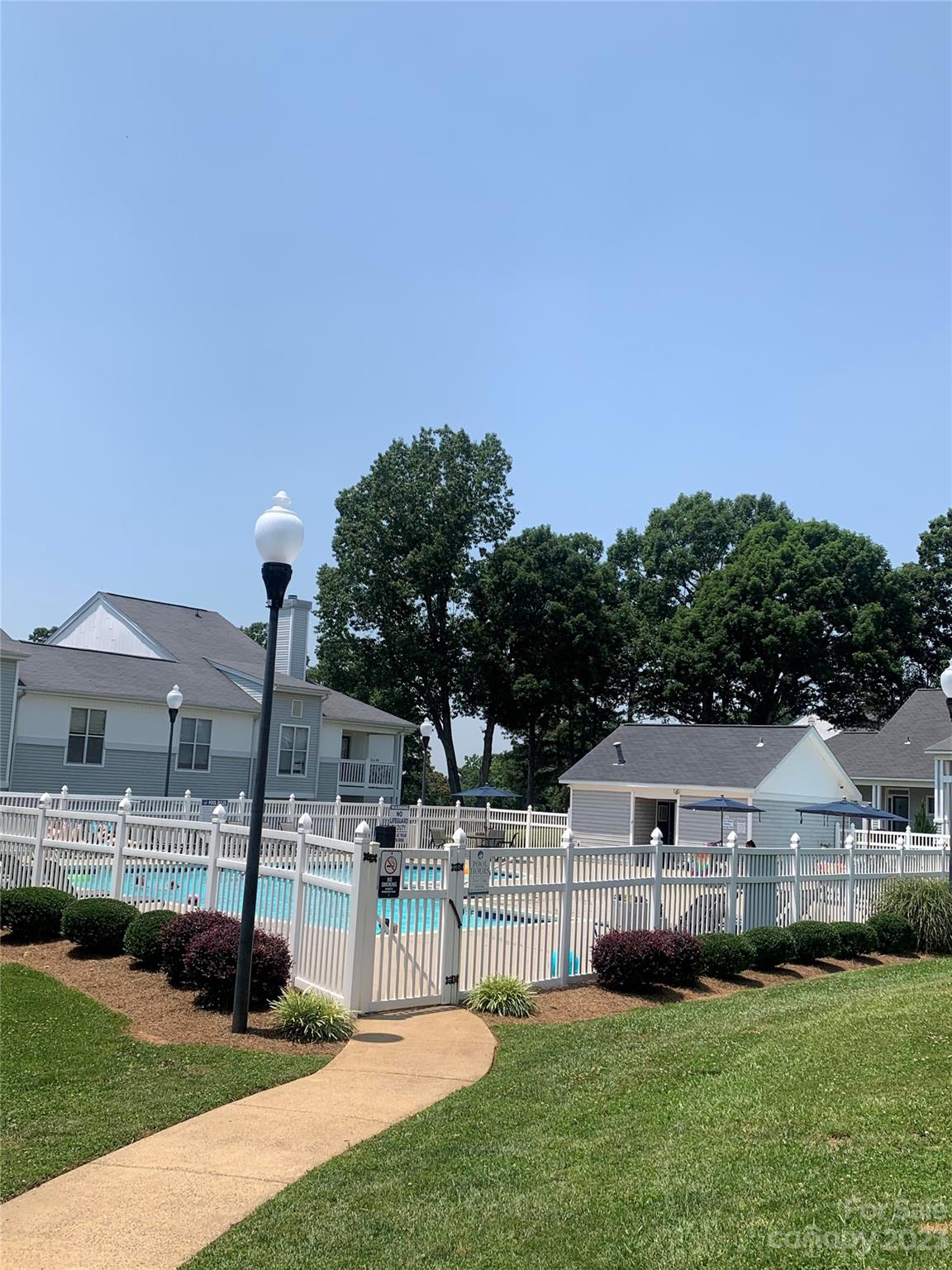 Hamiltons Bay - Residential