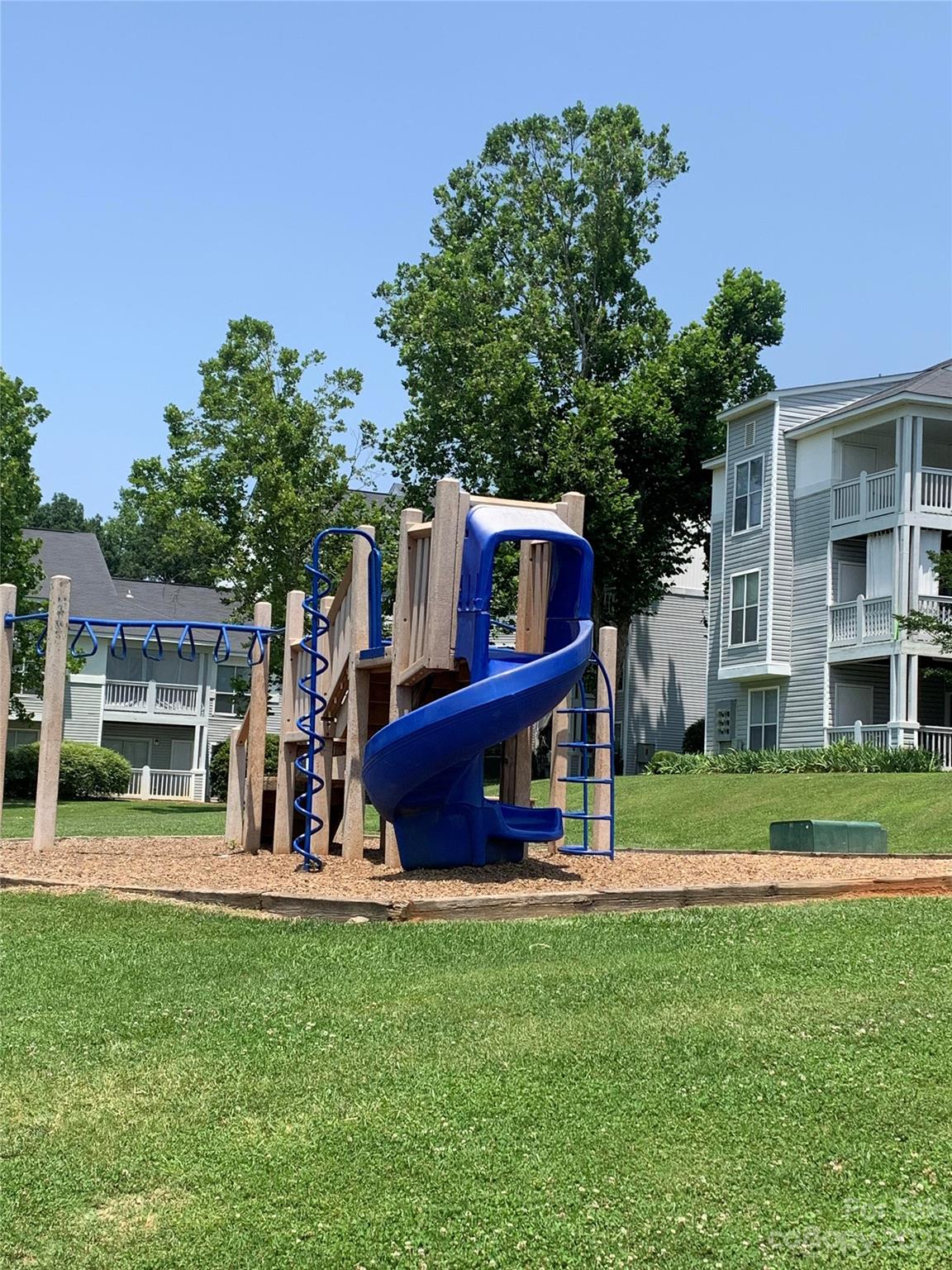 Hamiltons Bay - Residential