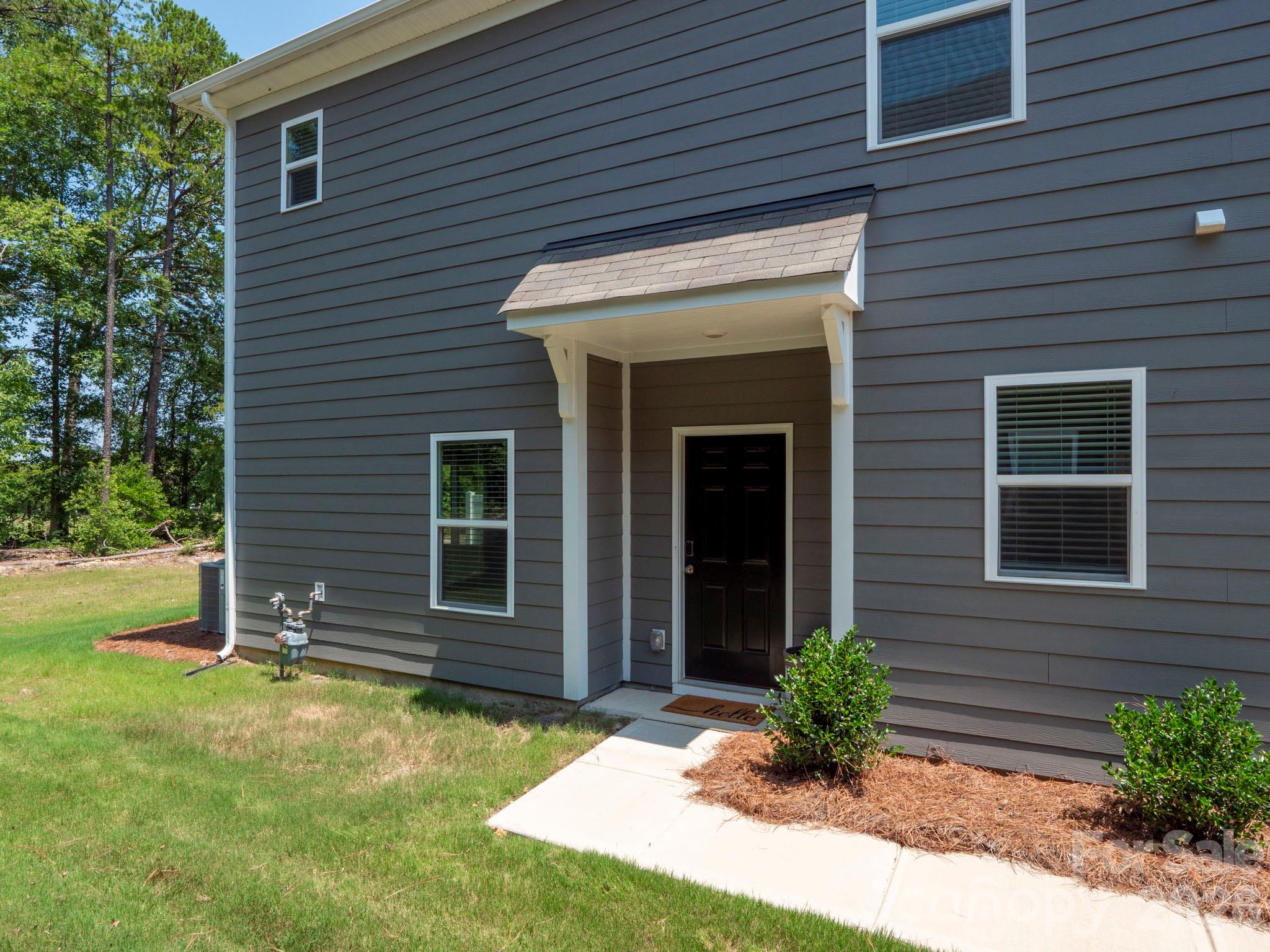 3545 Secrest Landing