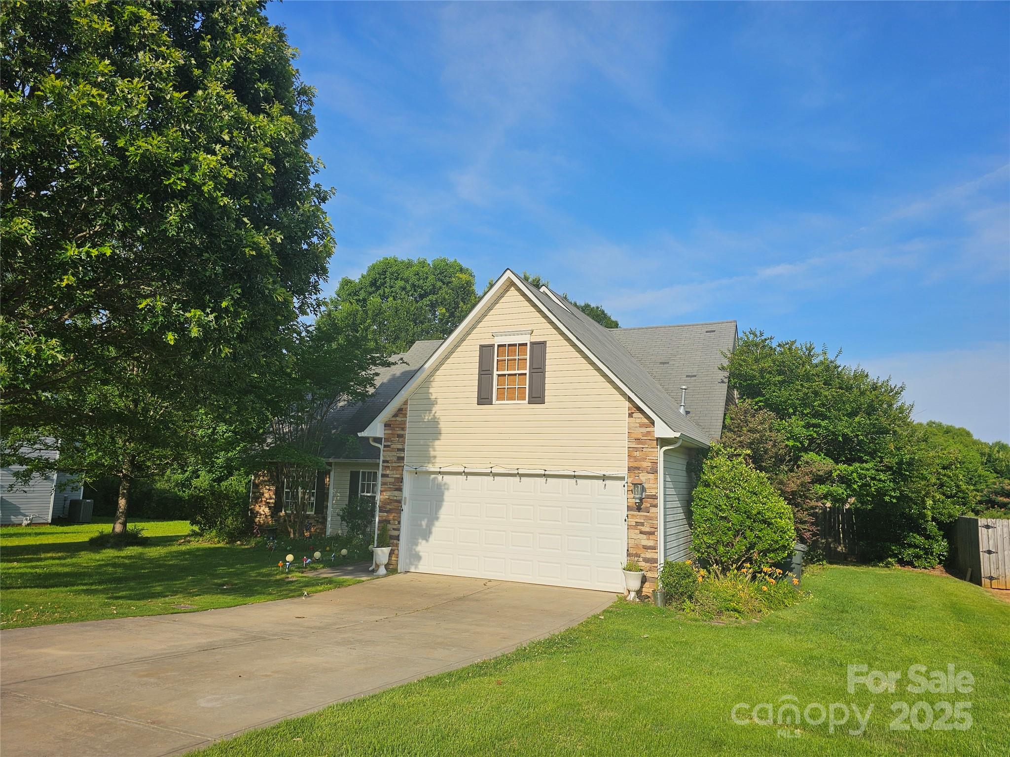 Hamilton Place - Residential