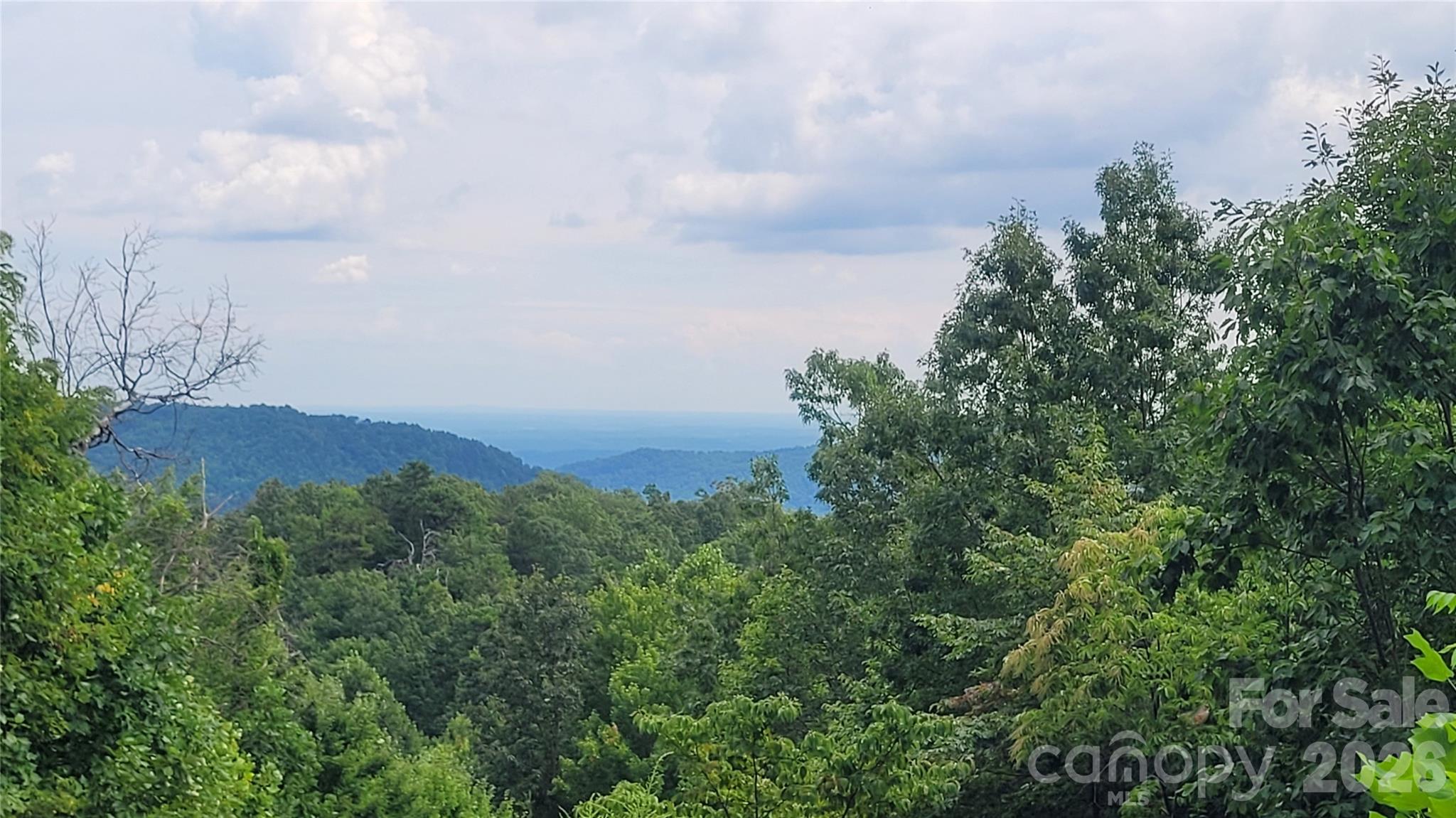 542 & 545A McKenzie Way S 542 & 545