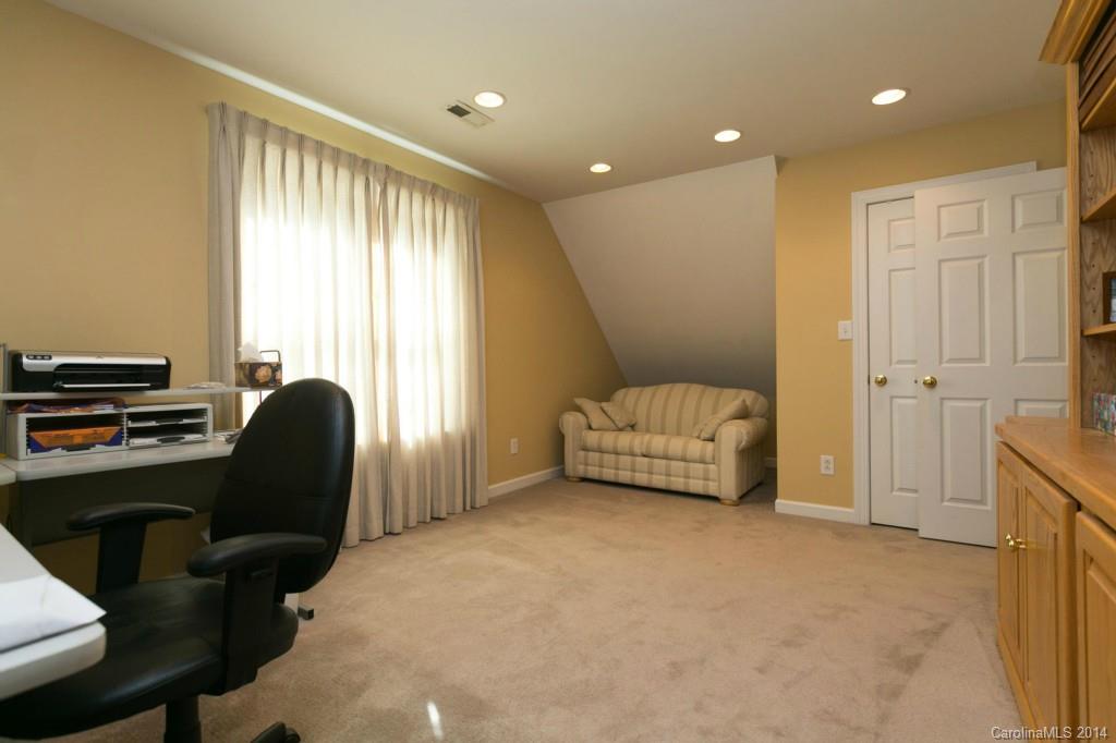 Regent Park - Residential