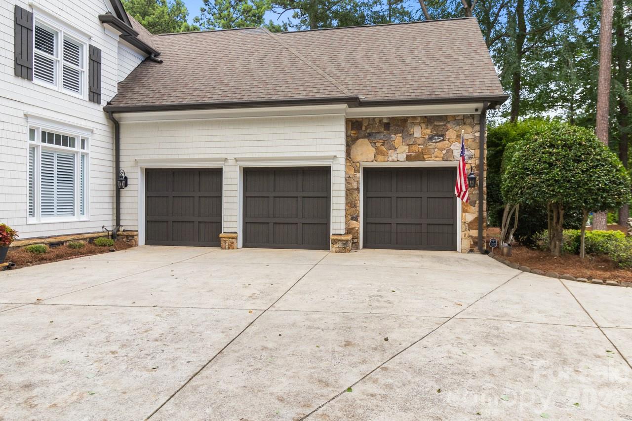 103 White Crest Court