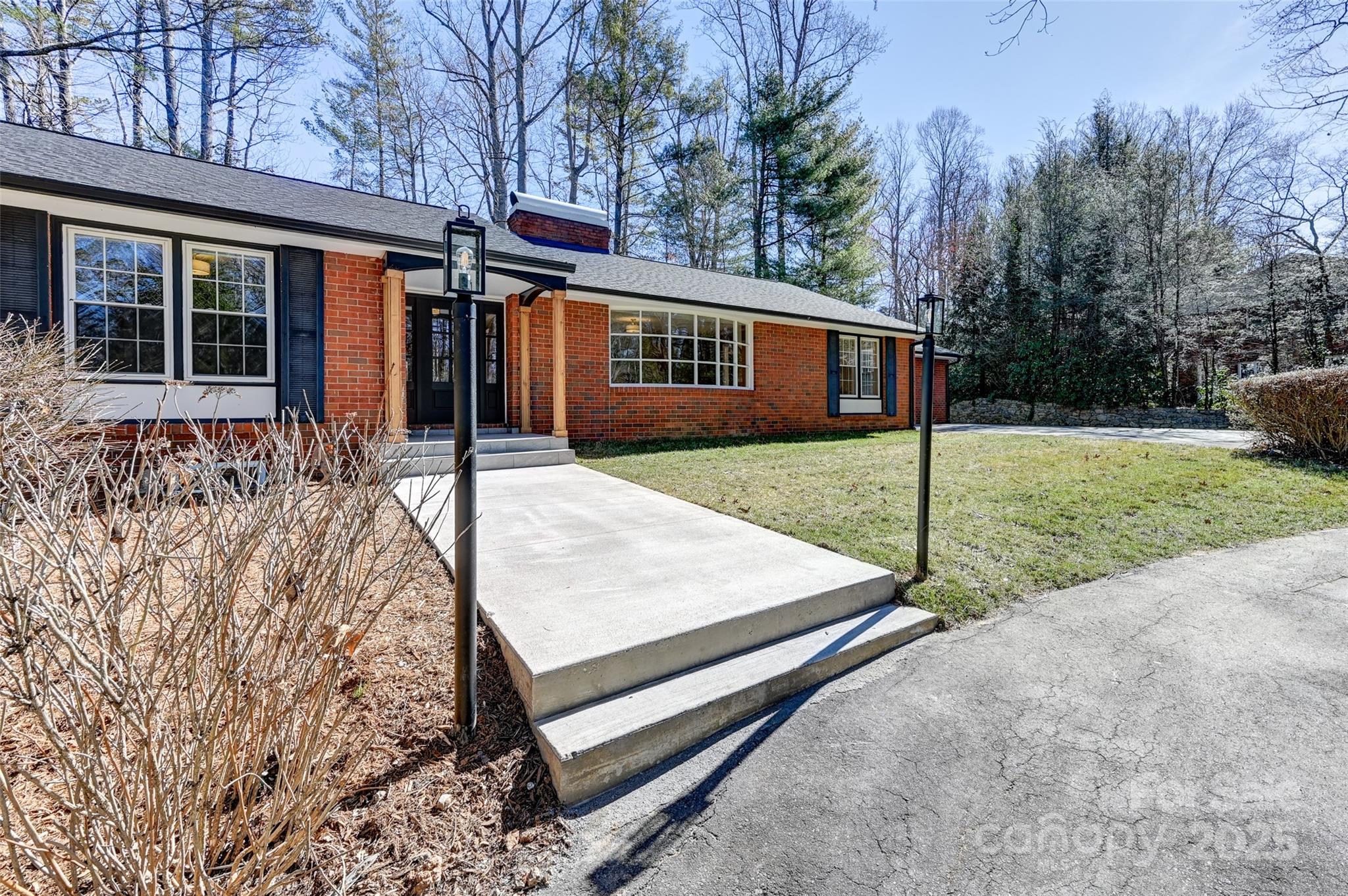 14 Amherst Road