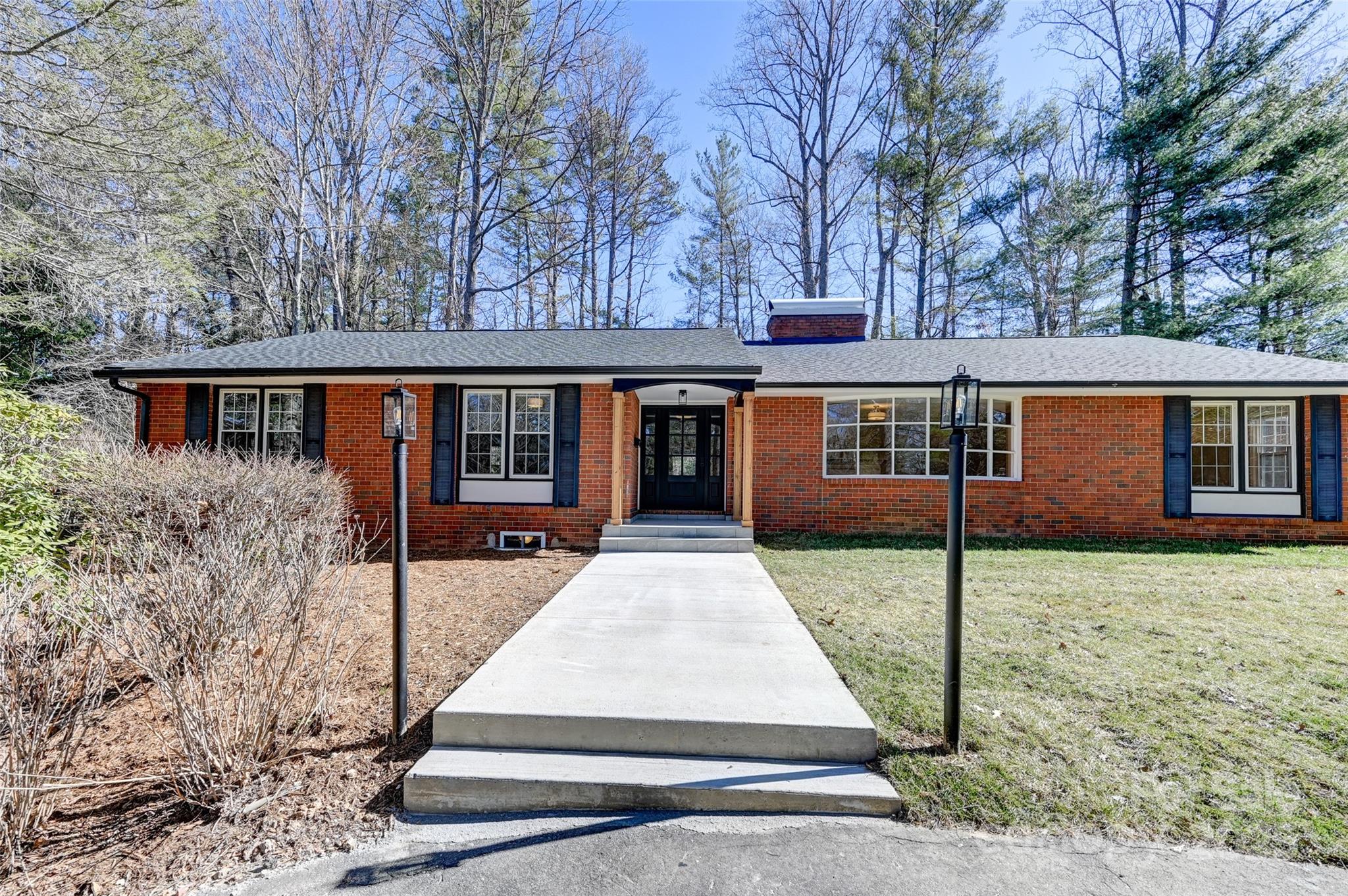 14 Amherst Road