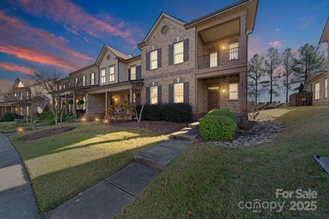 2251 EVERSHAM Drive NW Concord NC 28027