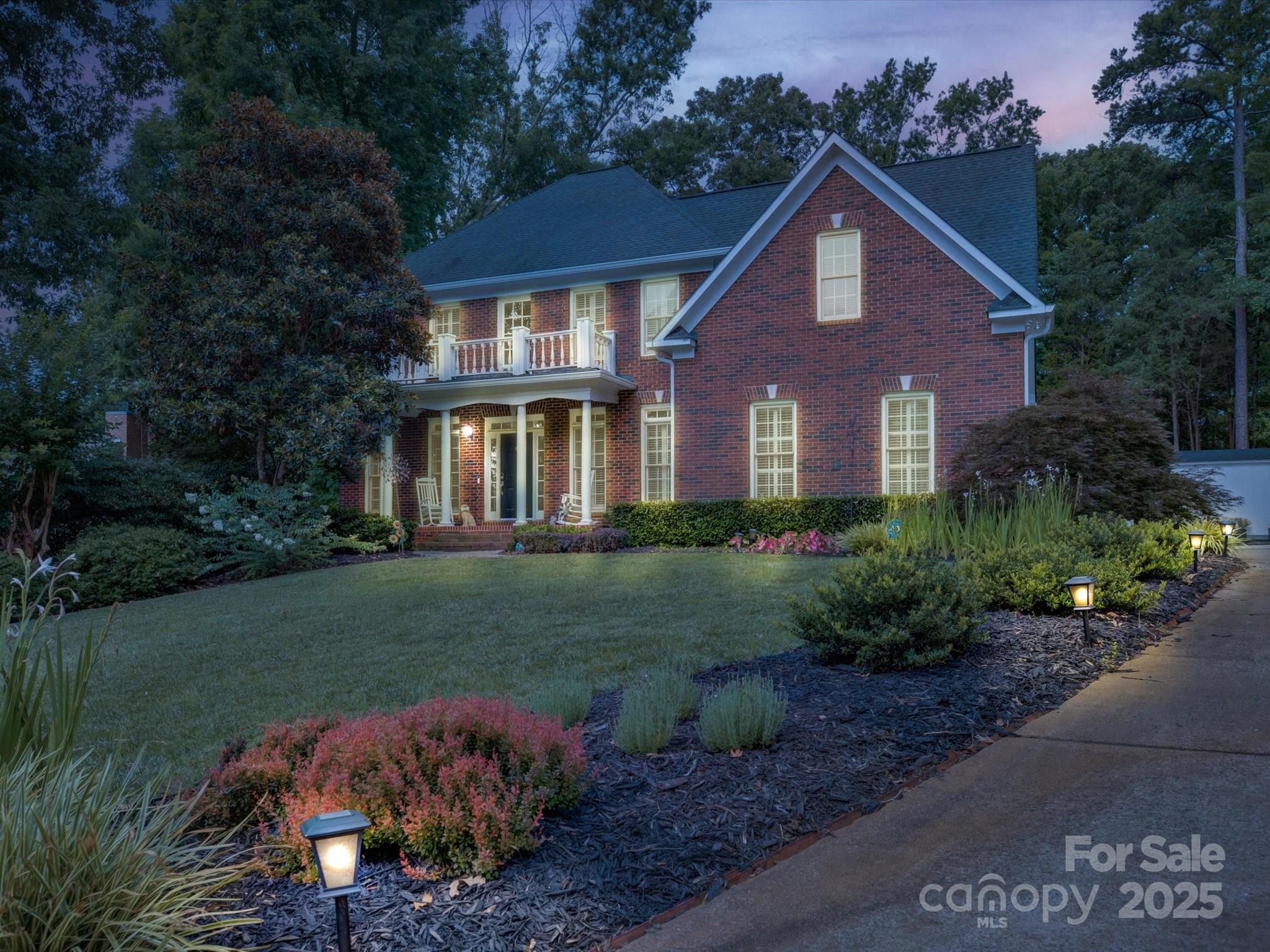 3305 Moreland Court