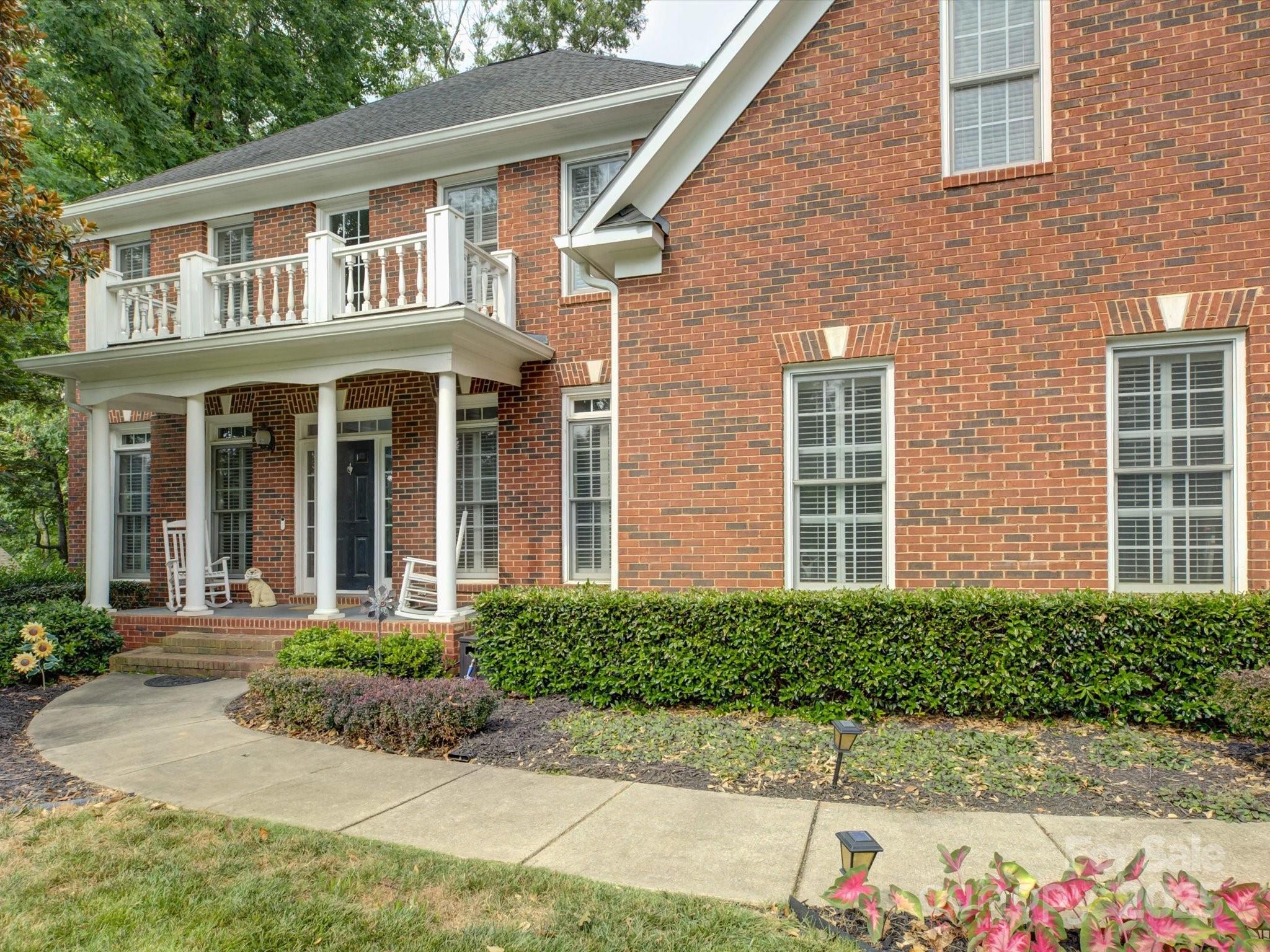 3305 Moreland Court