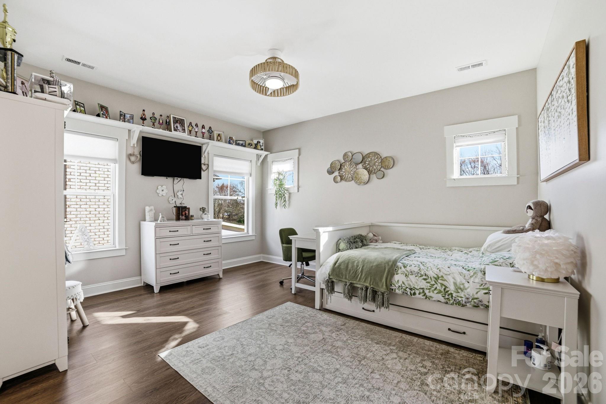 Robbins Park - Residential