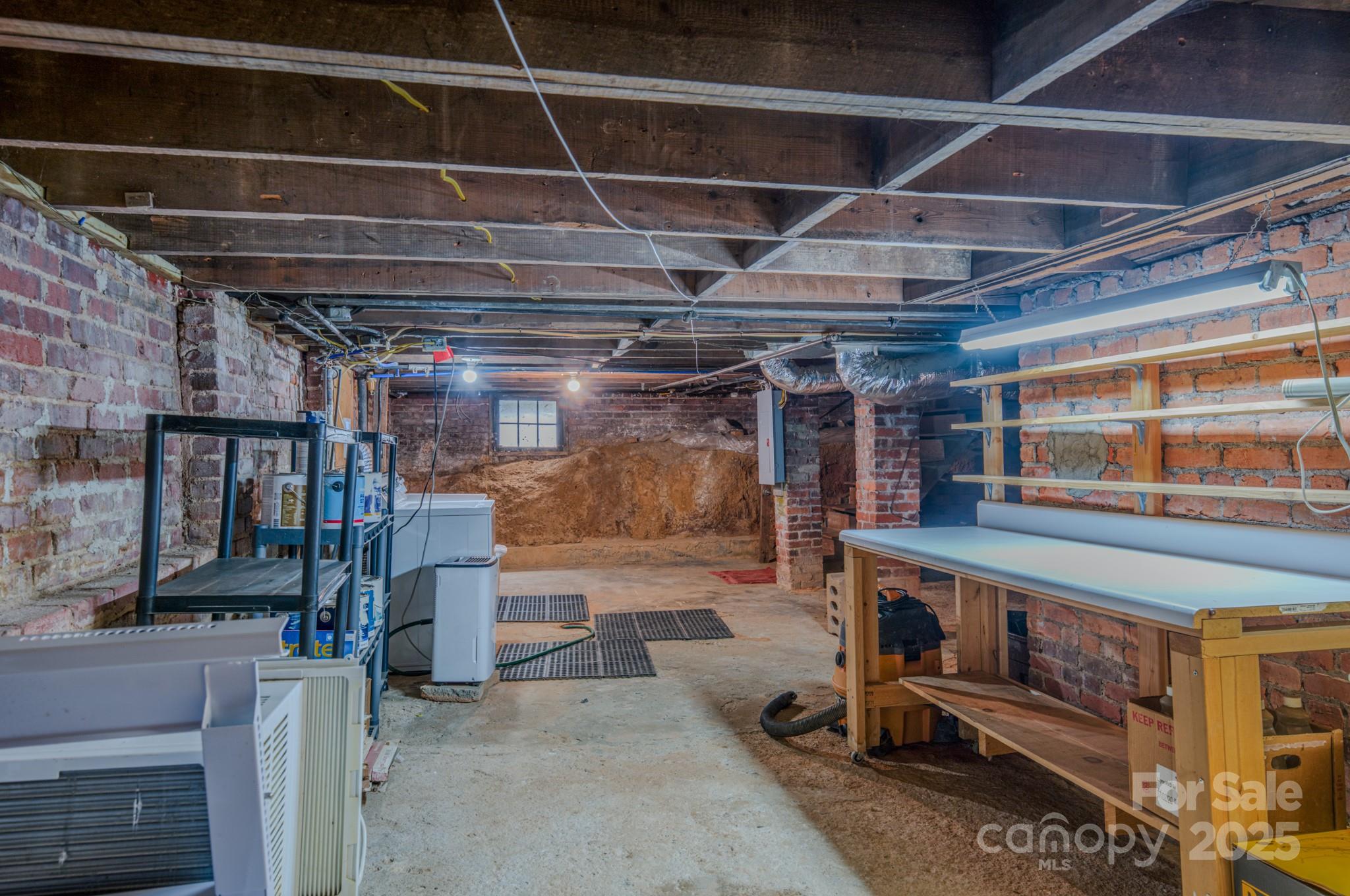 Larchmont Park - Residential