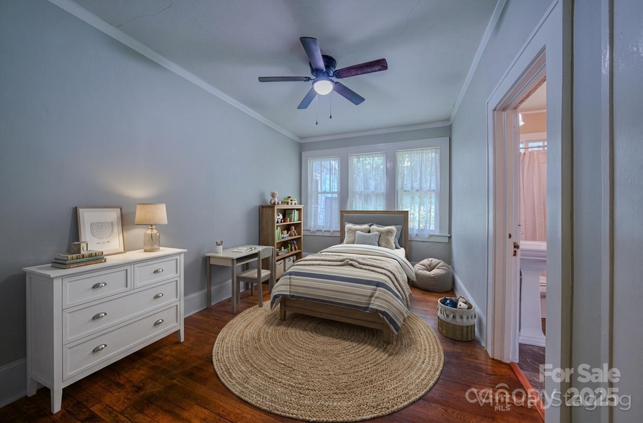 Larchmont Park - Residential