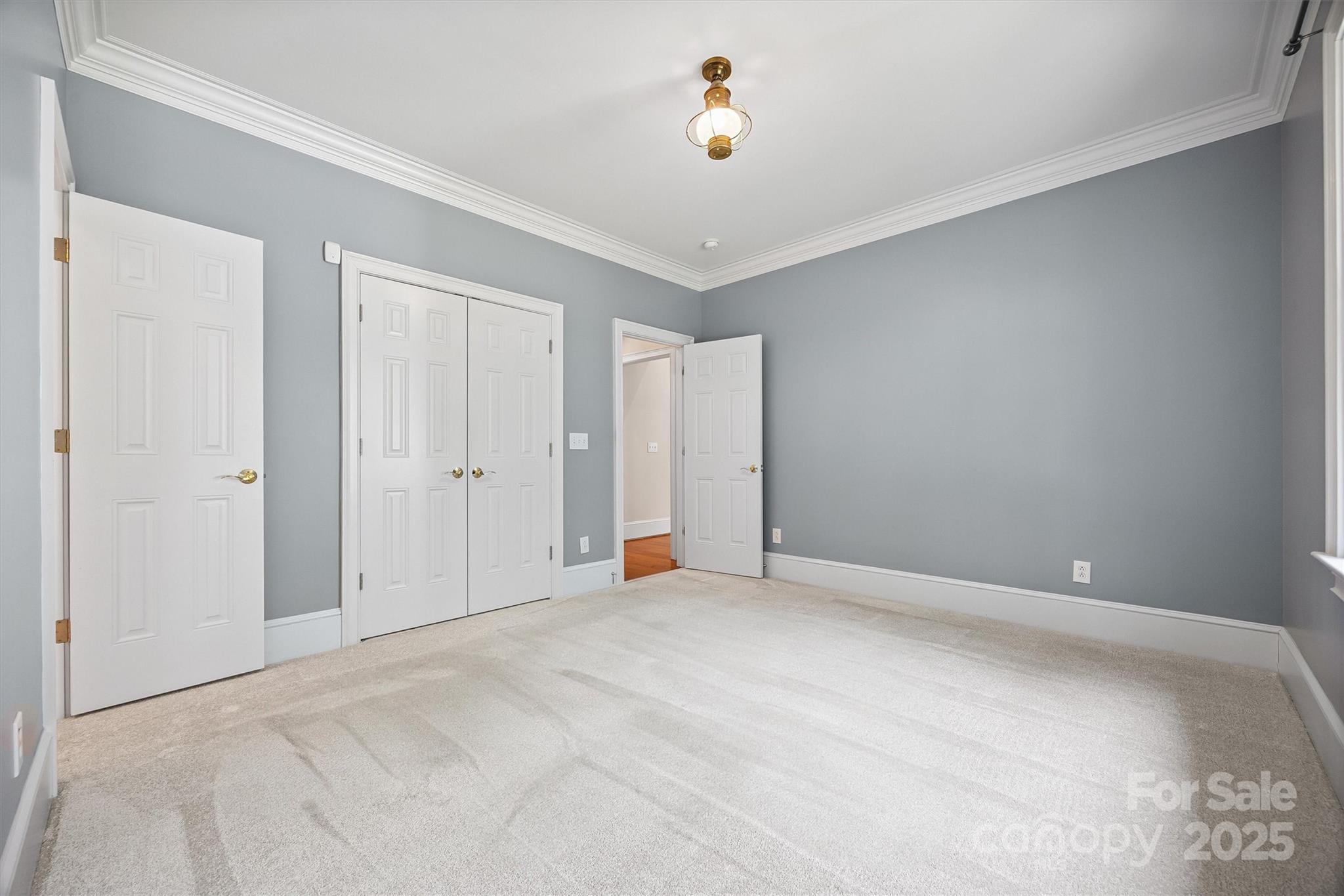 Ridgebrook Crossing - Residential