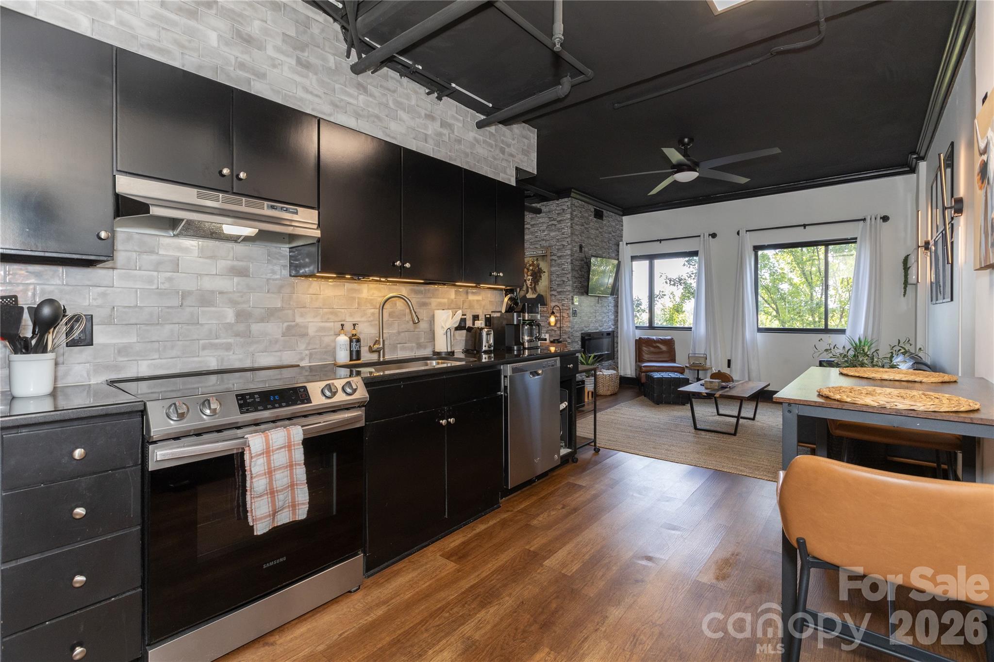 715 N Church Street 514