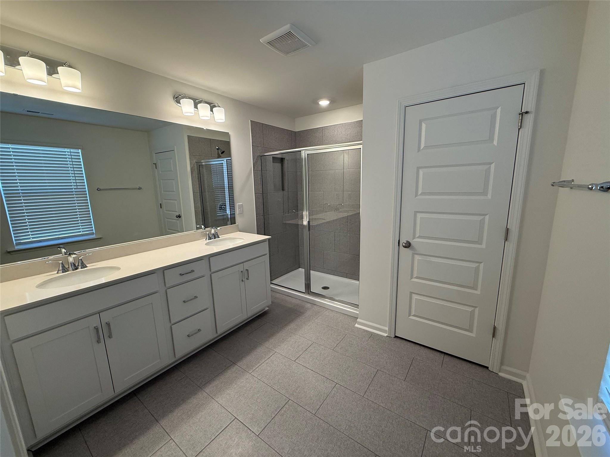 Wellington Pointe - Residential