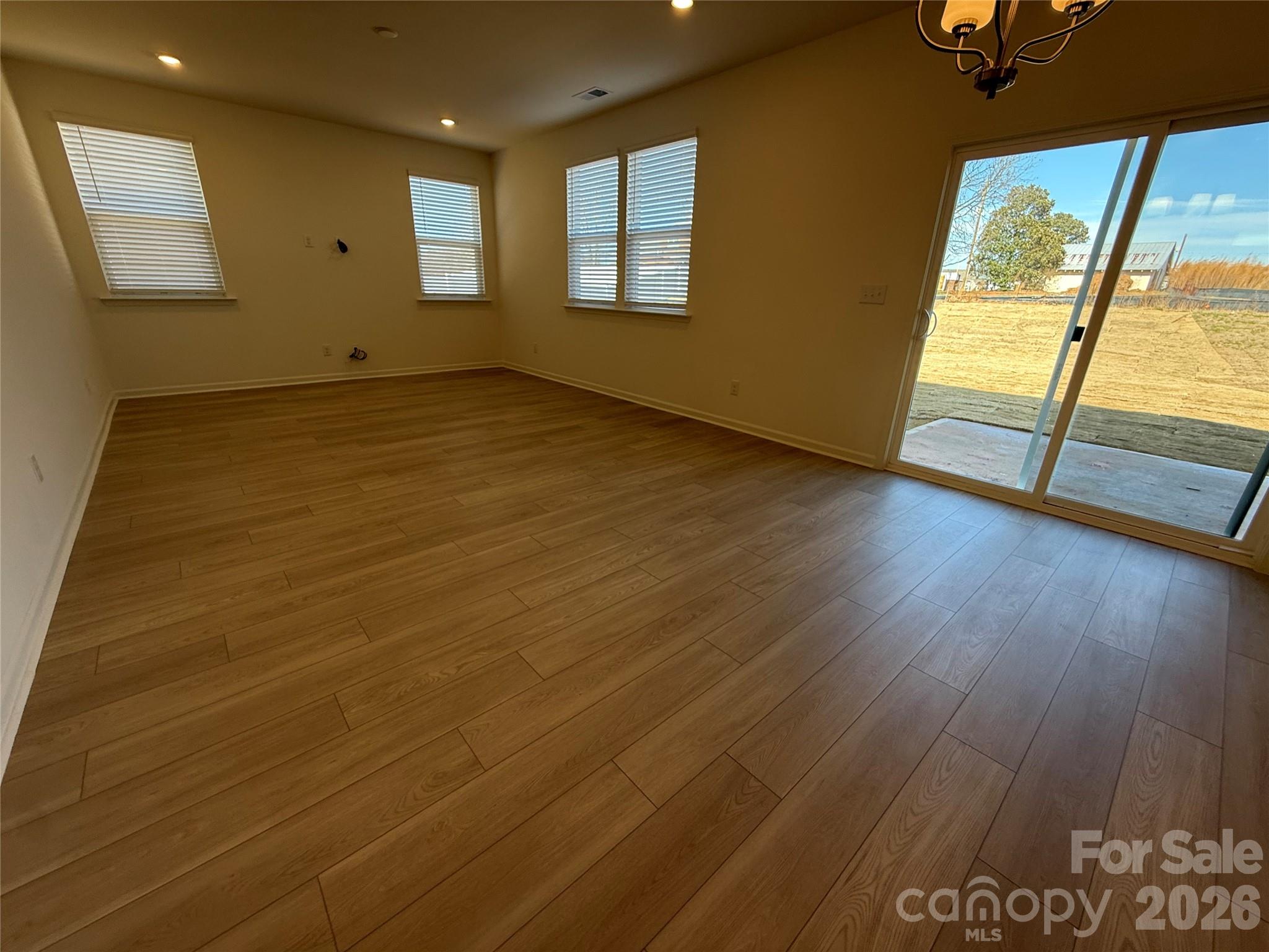 Wellington Pointe - Residential