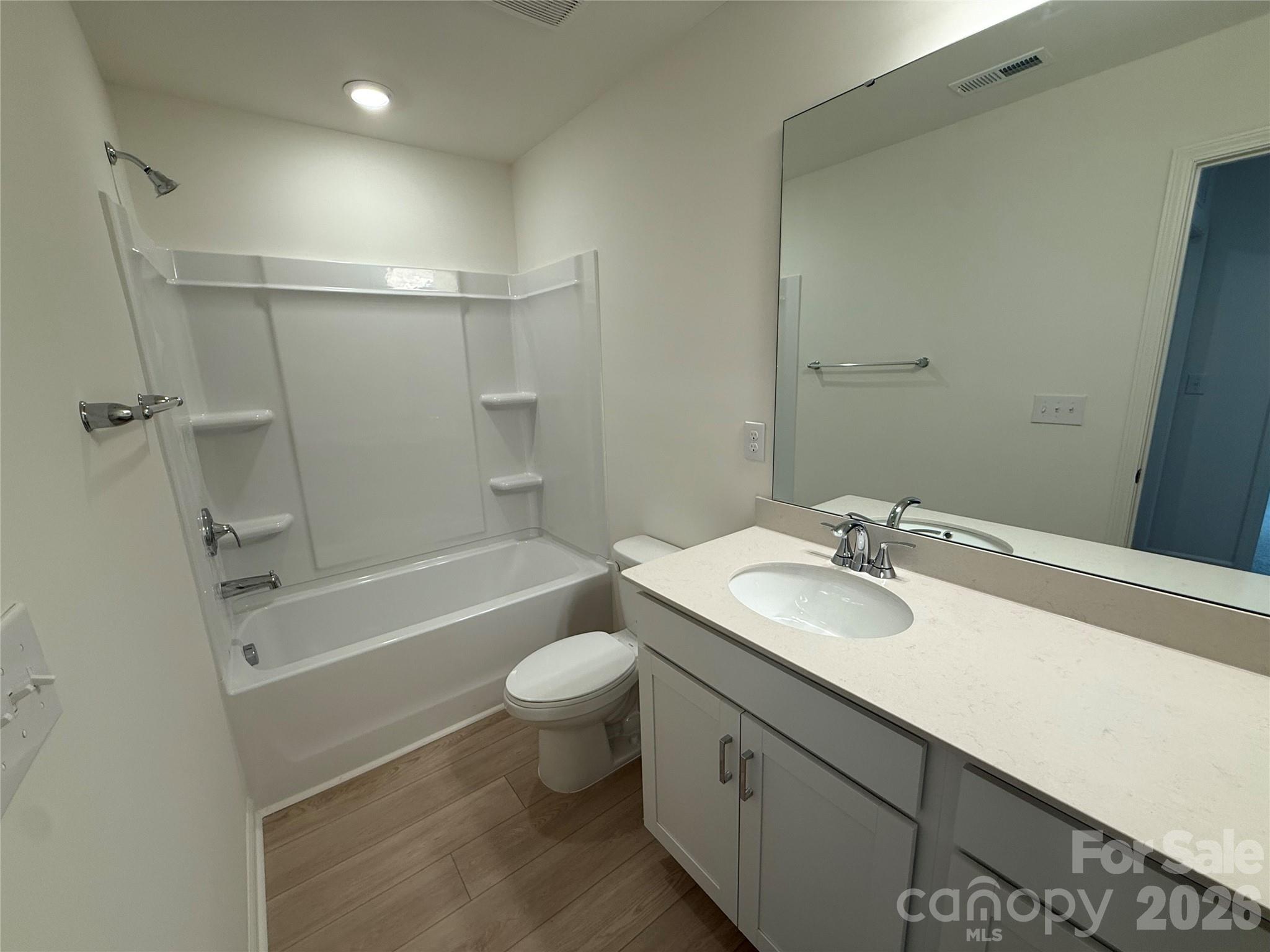 Wellington Pointe - Residential