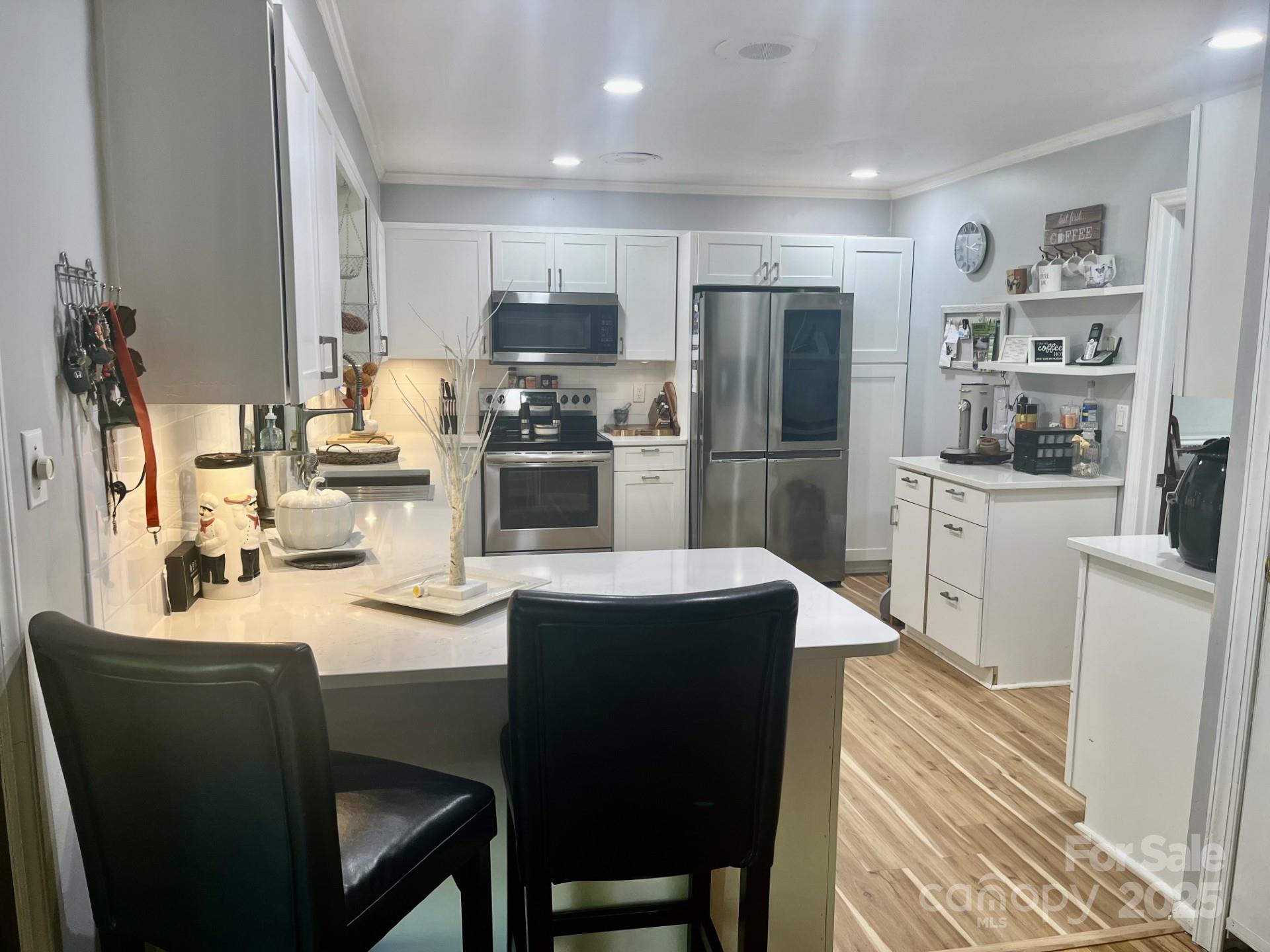 3063 Wimbledon Lane
