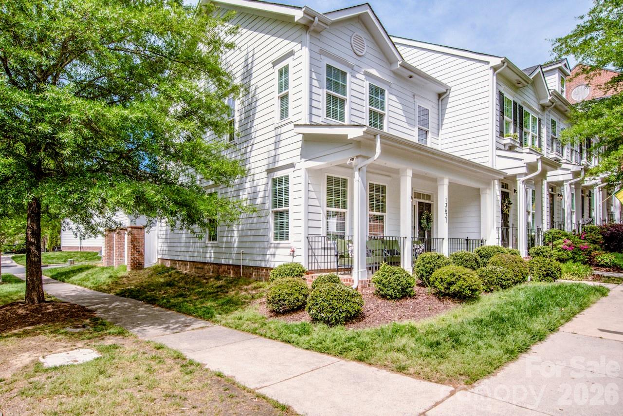 13621 Old Vermillion Drive