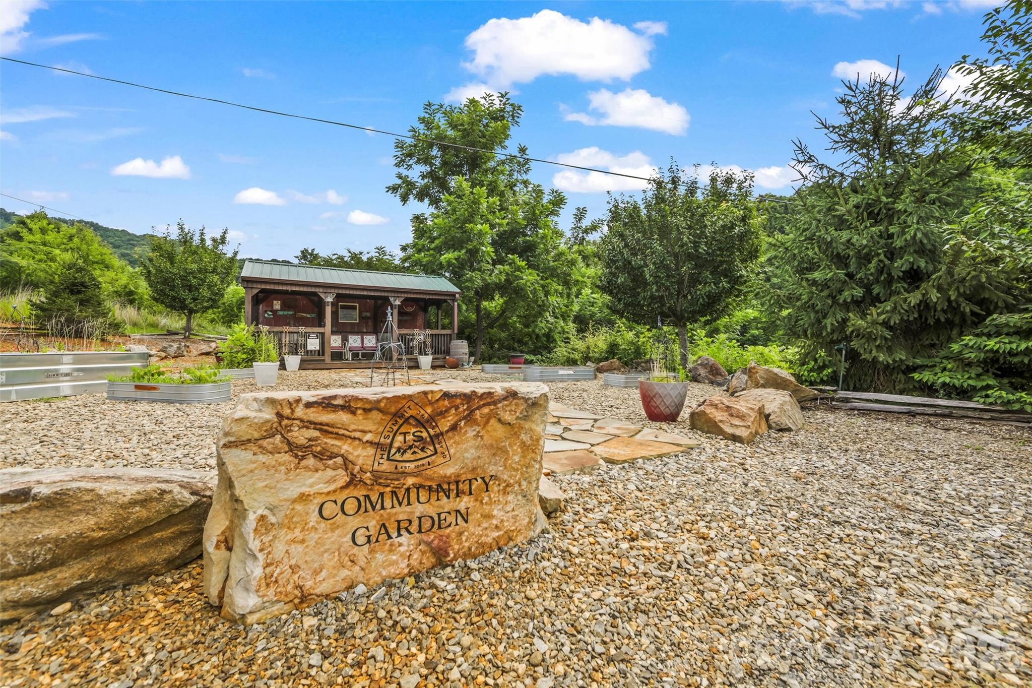 The Summit Of Asheville - Land