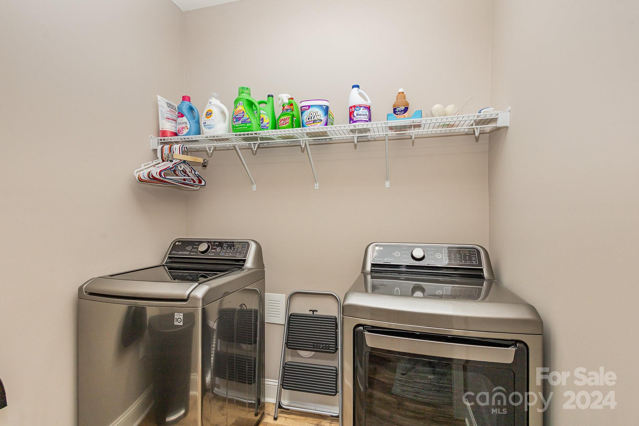 3 Cherry Way - Residential