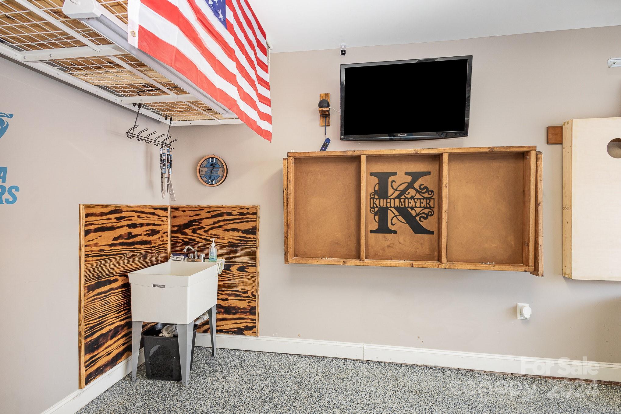 3 Cherry Way - Residential