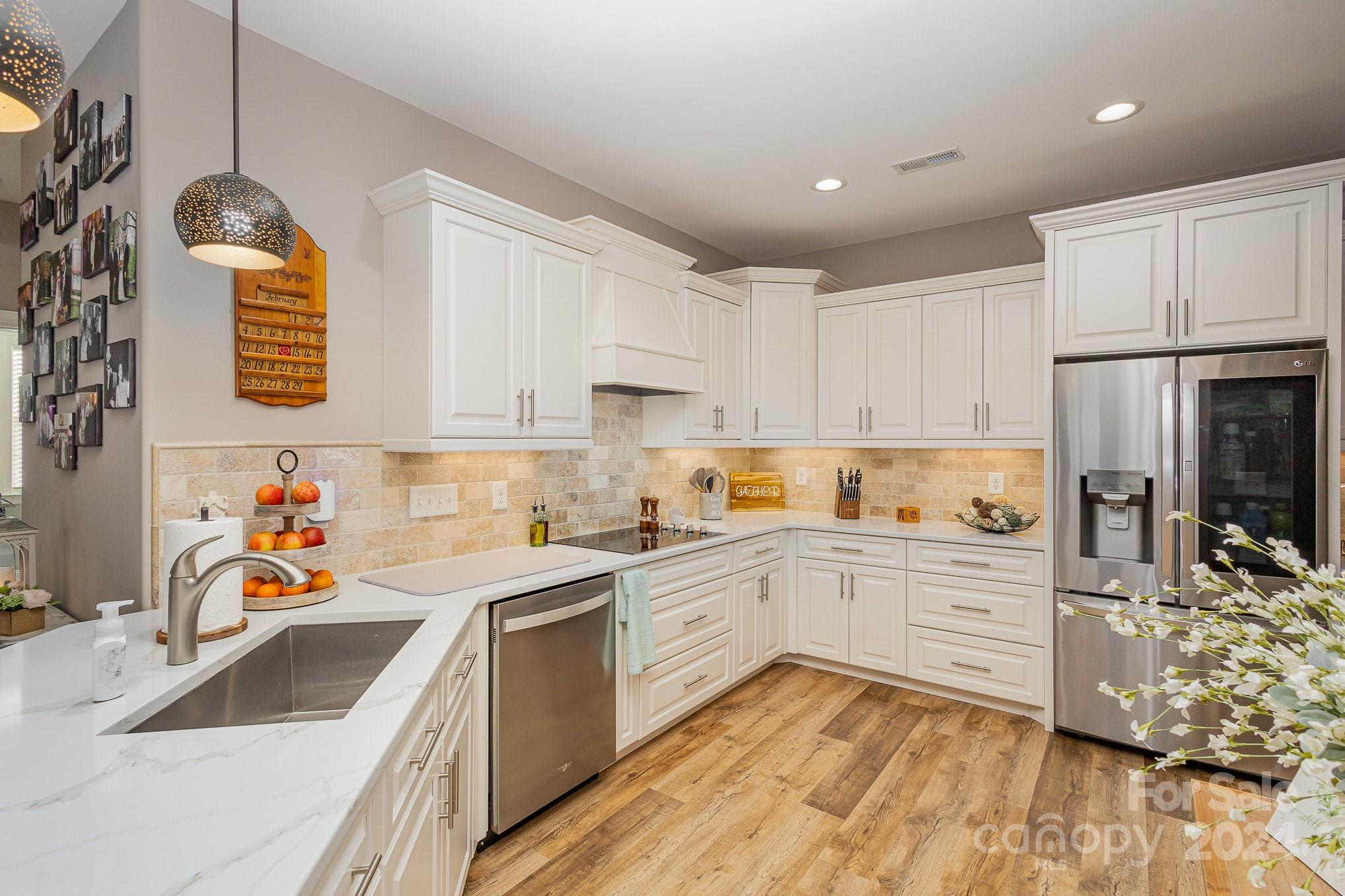 3 Cherry Way - Residential