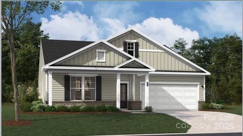 Photo of 916 Exeter Drive, Sherrills Ford, NC 28673 (MLS # 4272125)