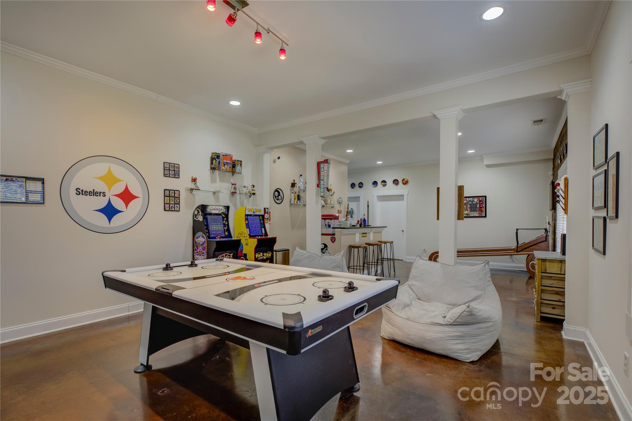 The Palisades - Residential