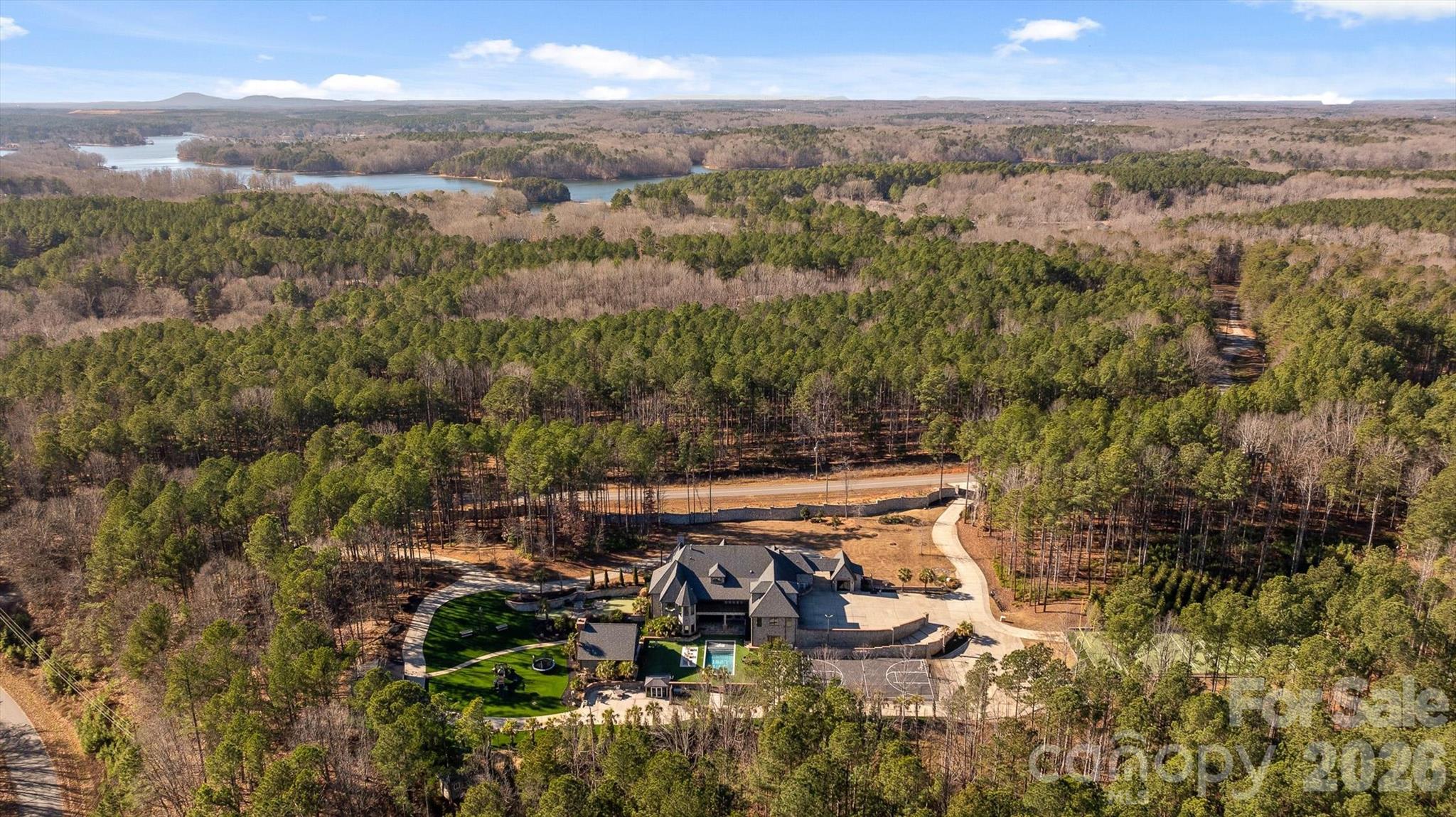 Twin Coves - Residential