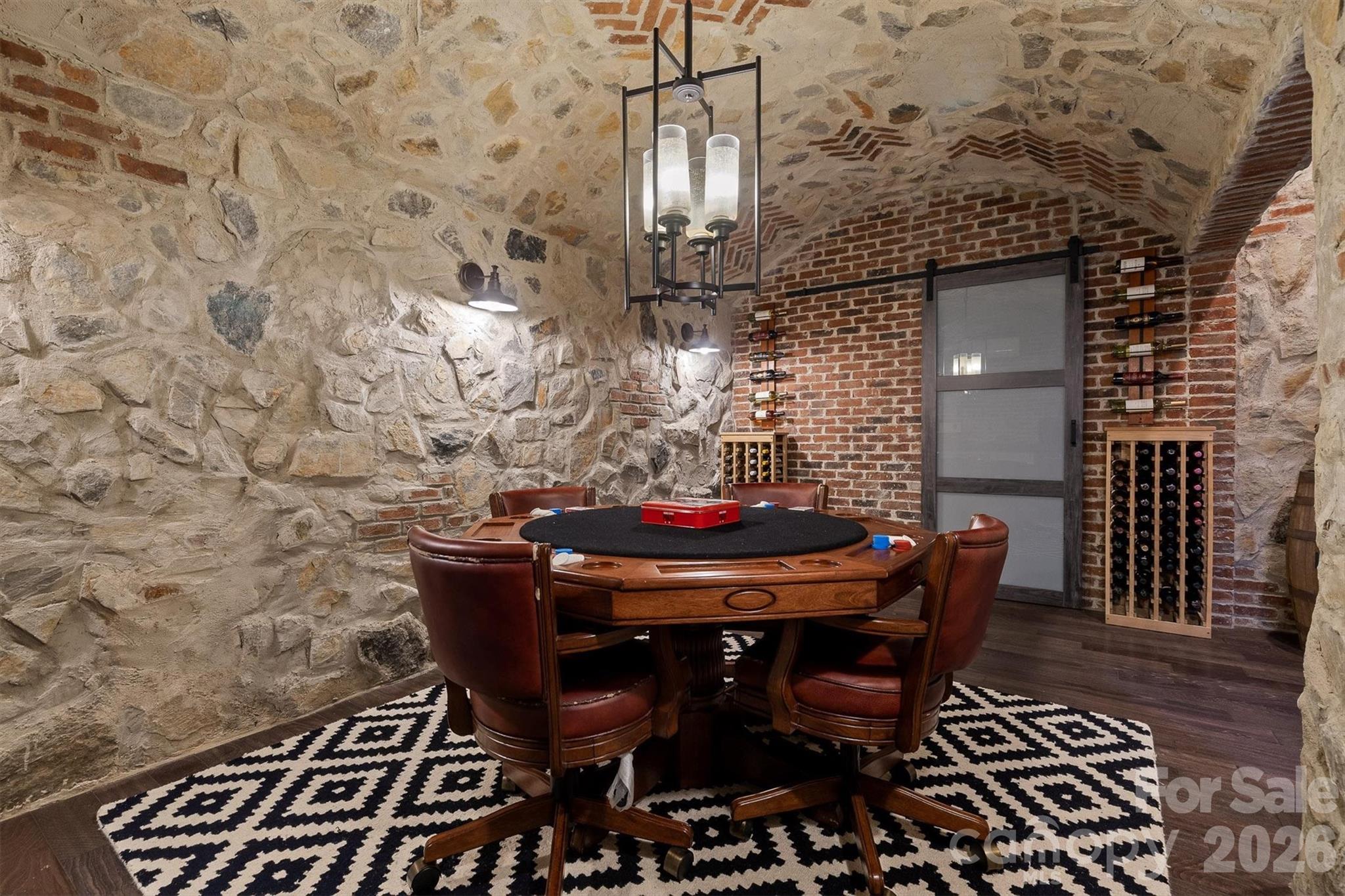 Twin Coves - Residential