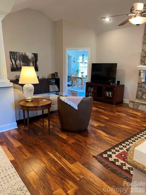 Royal Oaks - Residential