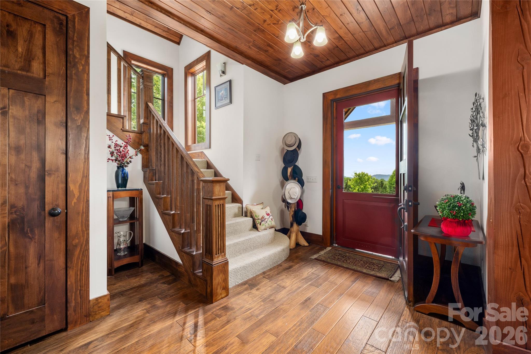 Pinnacle Falls - Residential