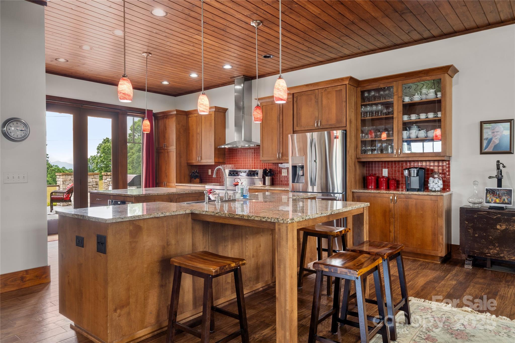 Pinnacle Falls - Residential