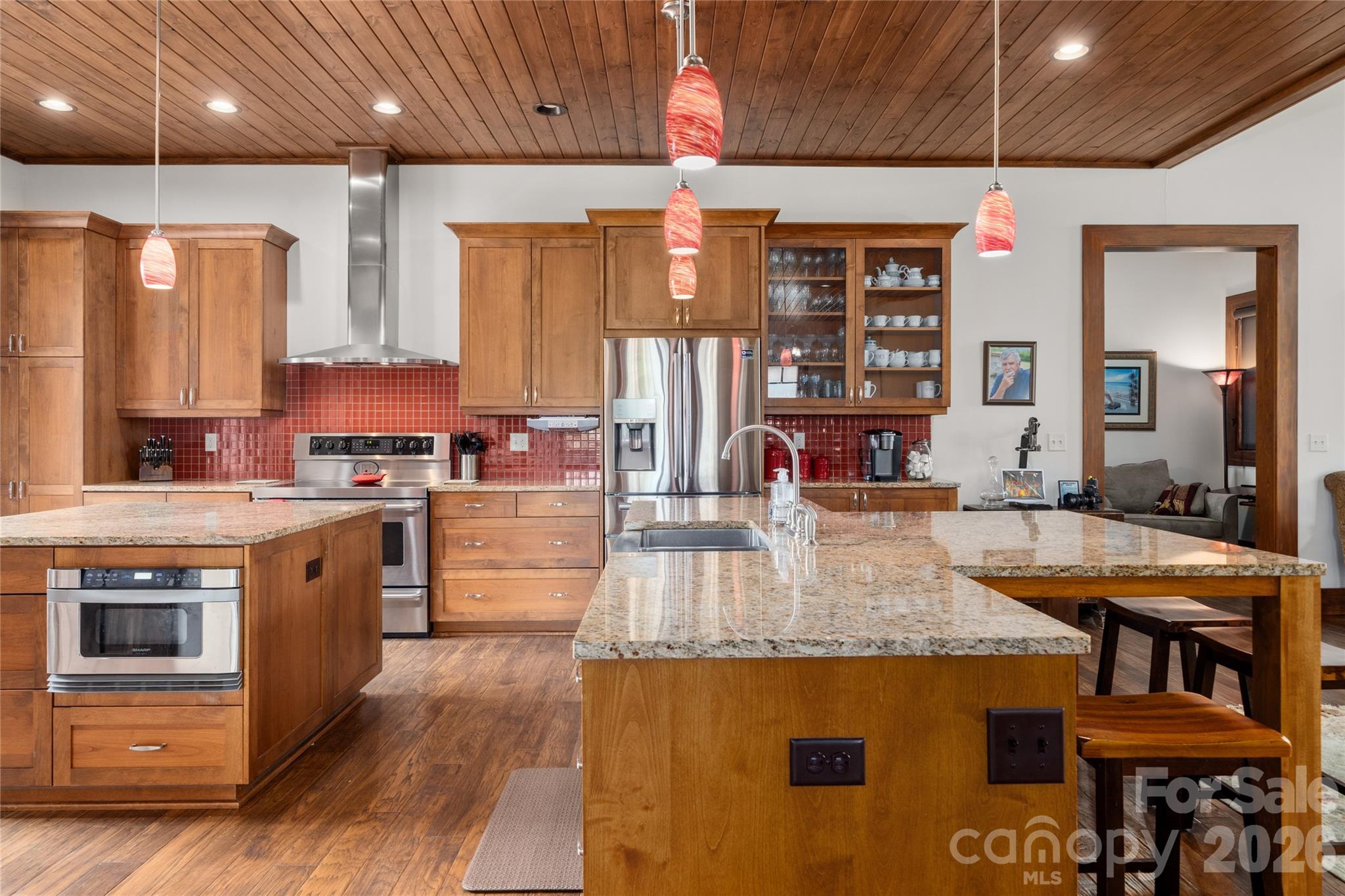 4862 Pinnacle Mountain Road