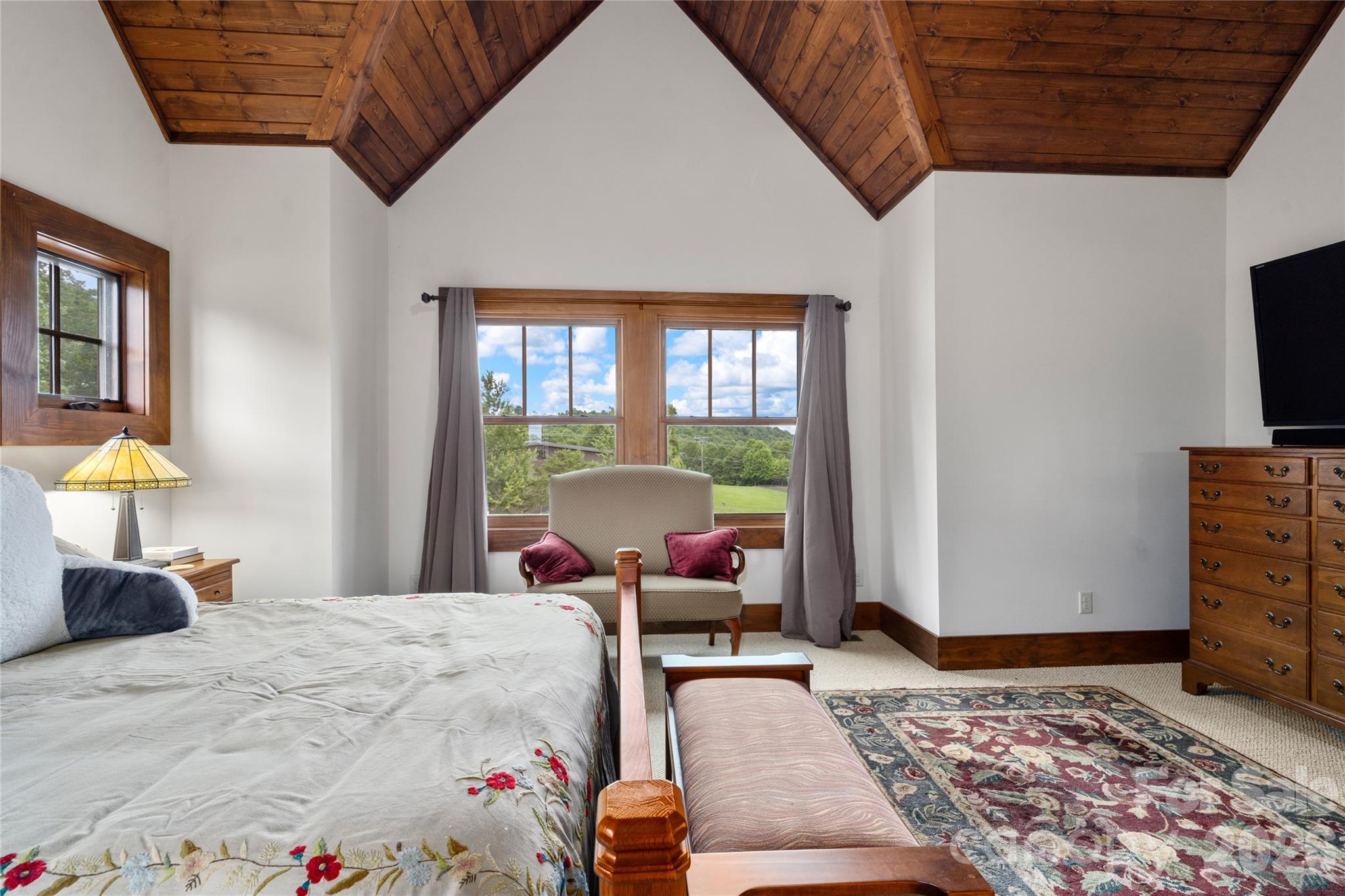 Pinnacle Falls - Residential