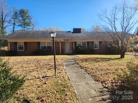 214 Robinwood Circle Lenoir NC 28645