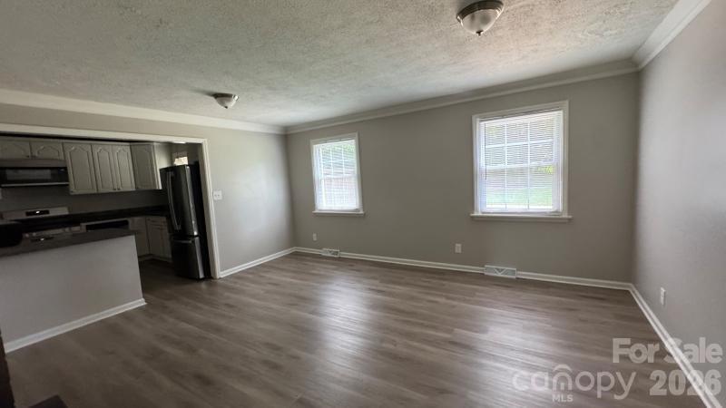 7511 Monroe Road
