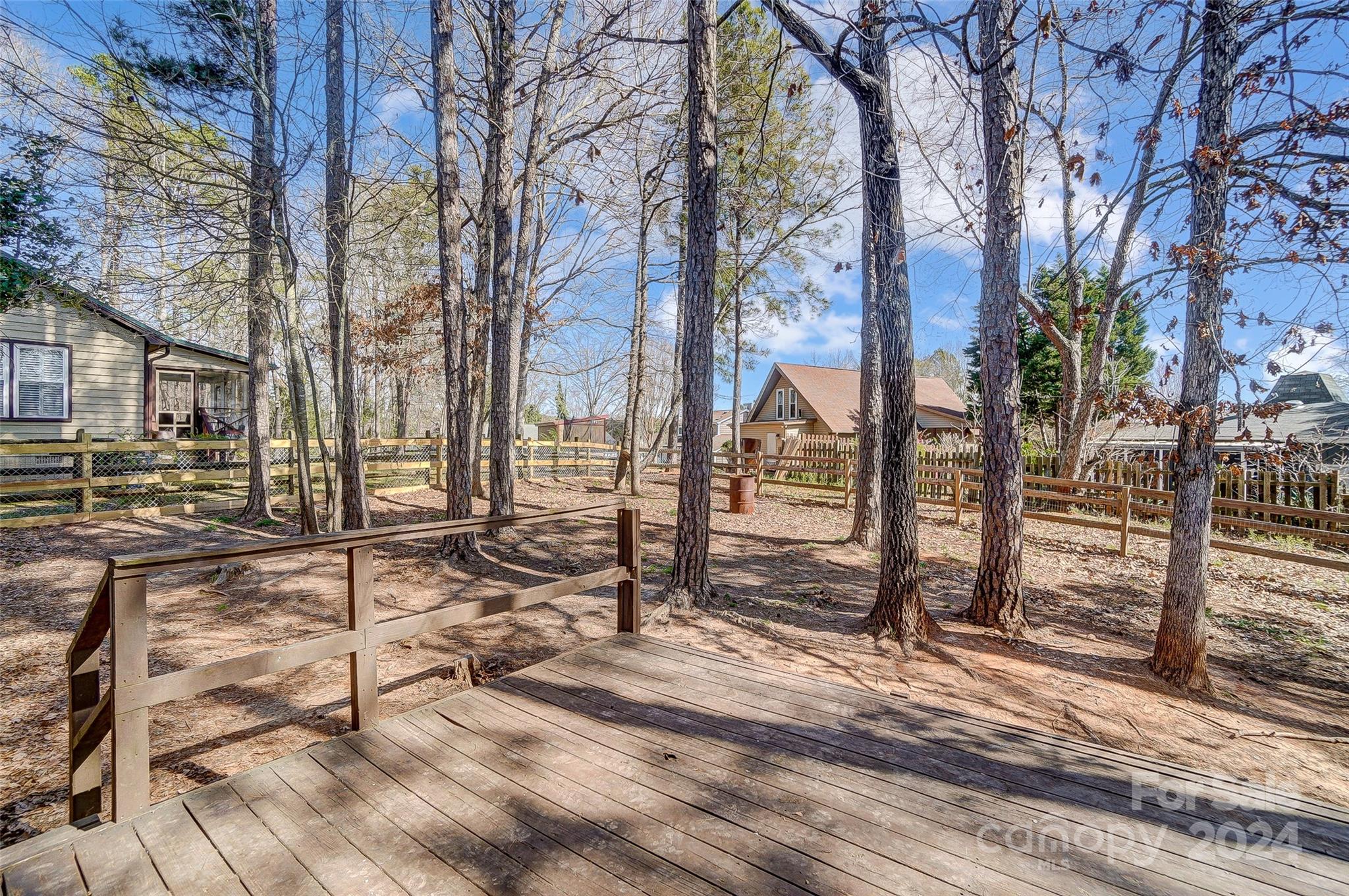 Tega Cay - Residential