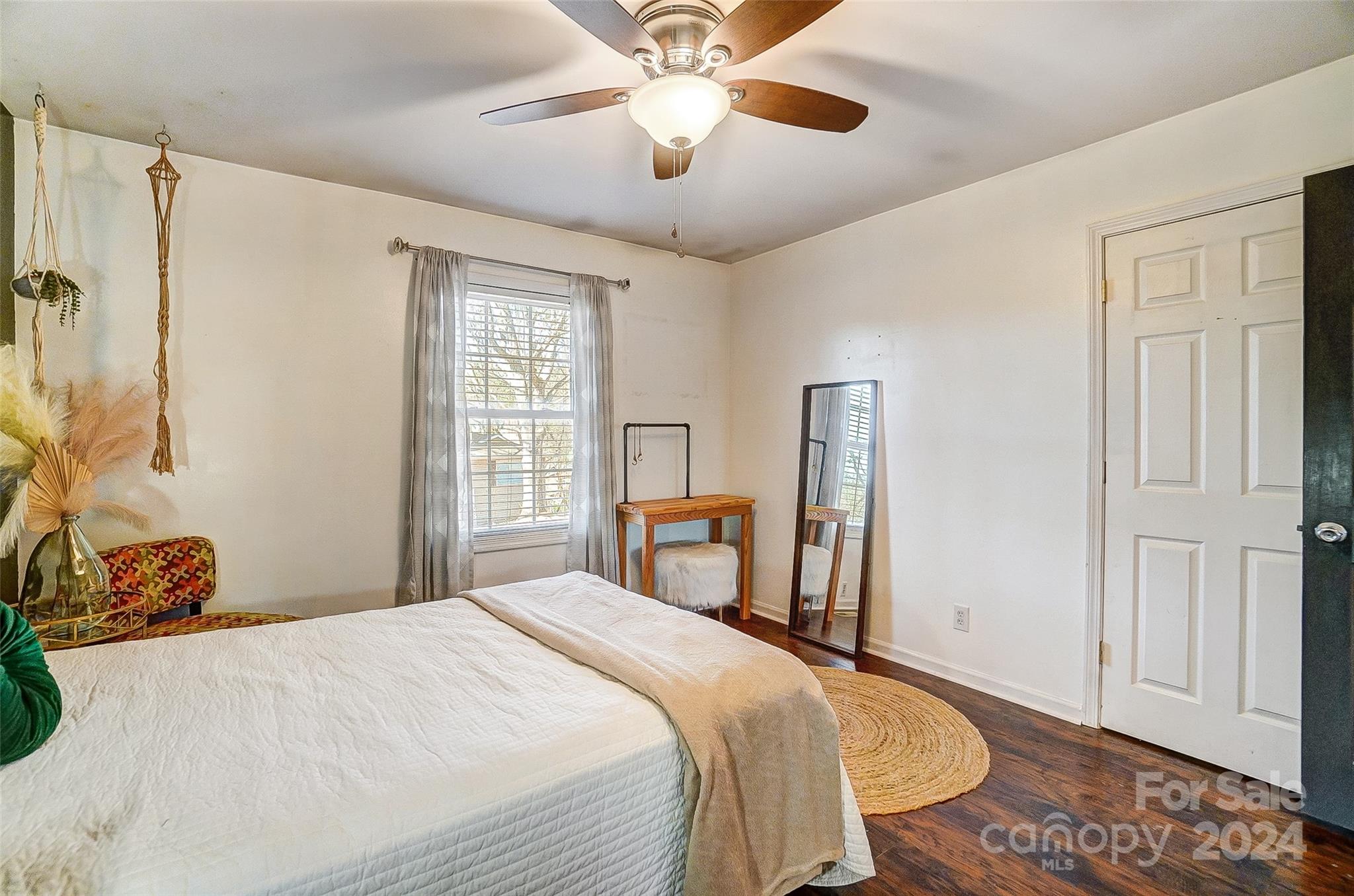 Tega Cay - Residential