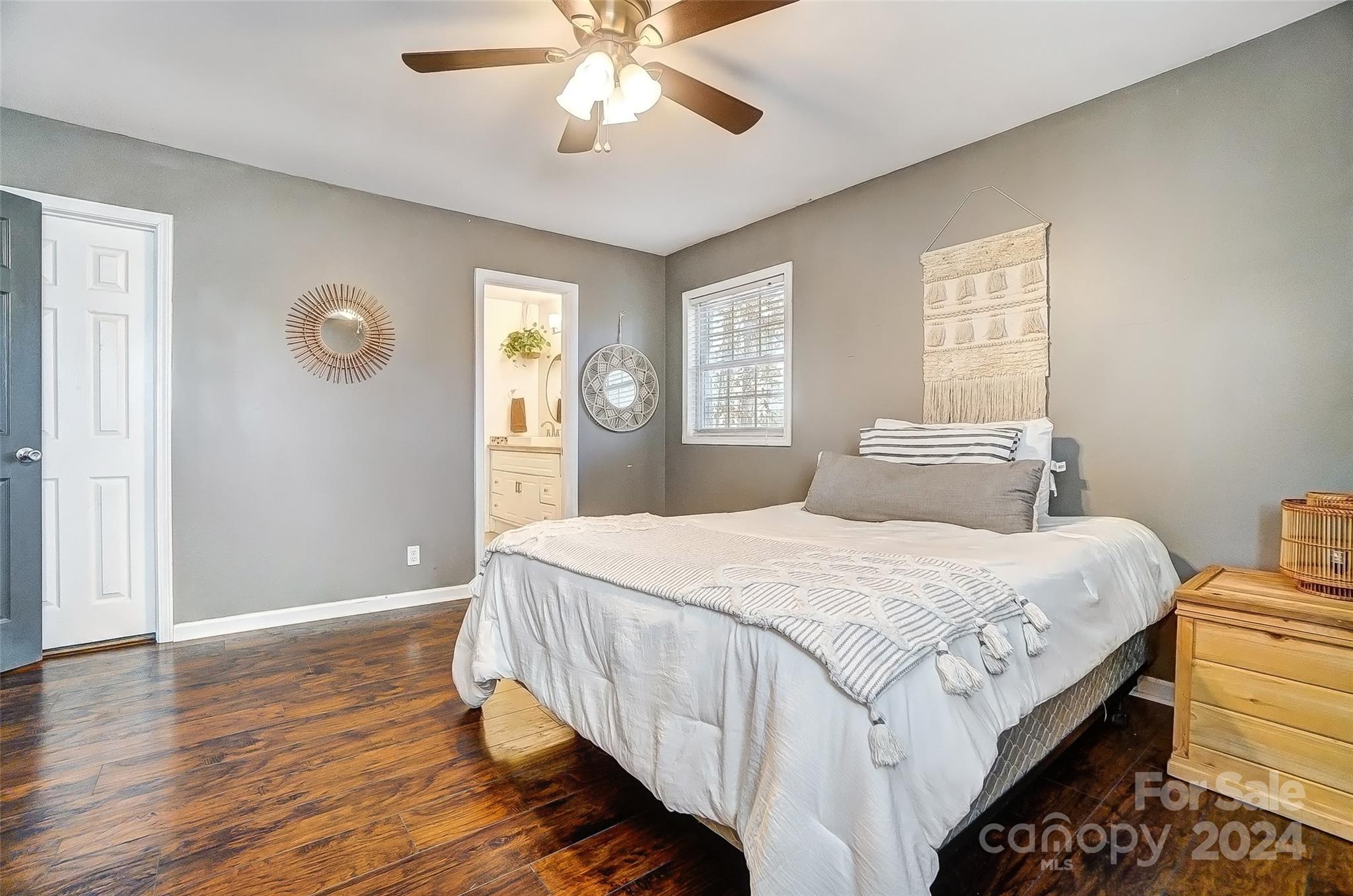 Tega Cay - Residential