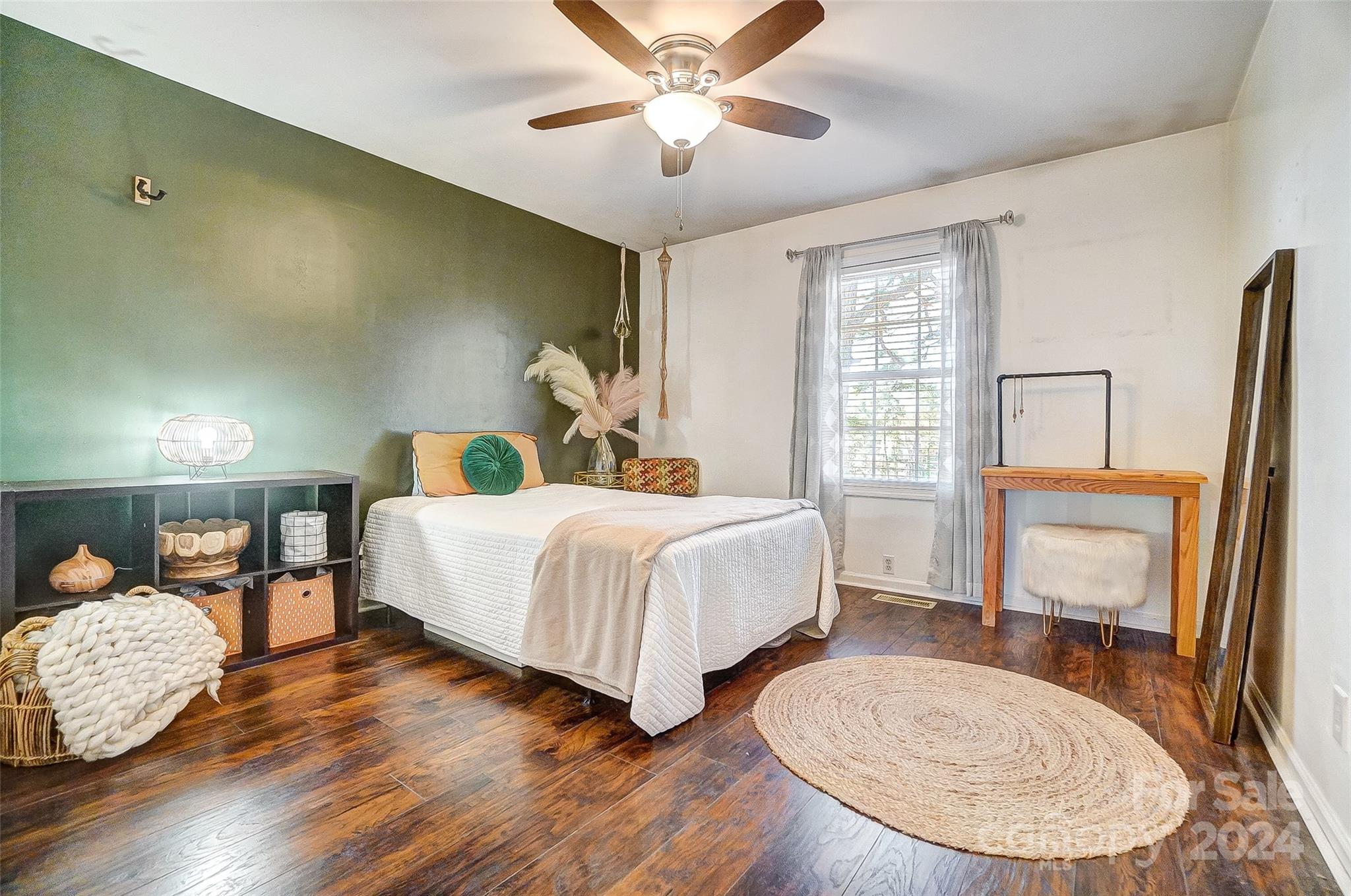 Tega Cay - Residential