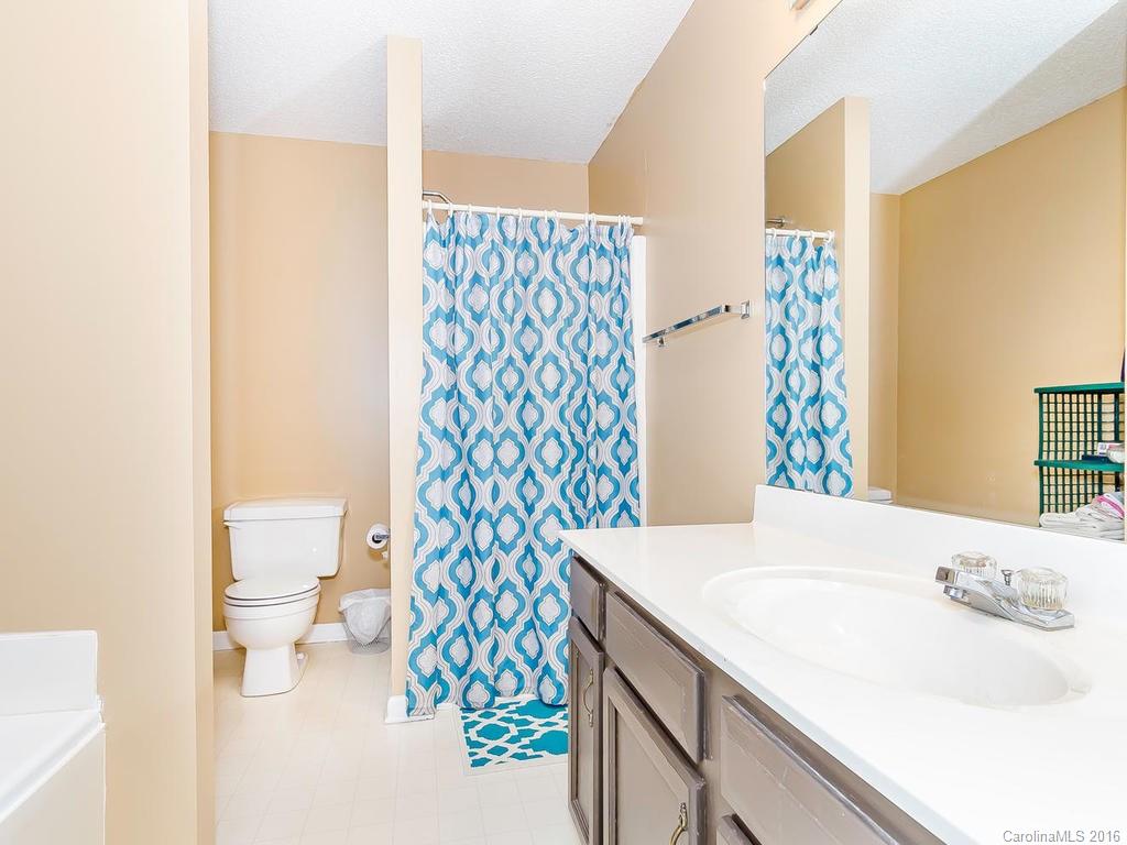 Foxbridge - Residential