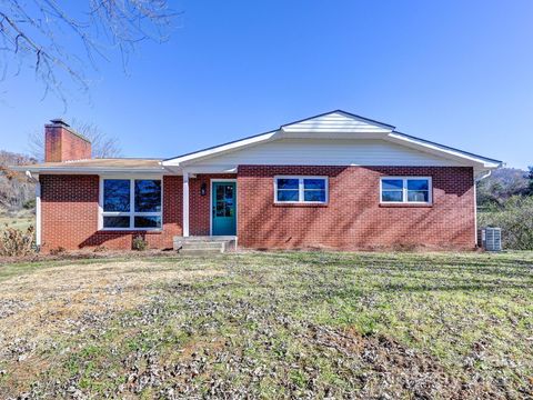 88 Franklin Drive Marshall NC 28753