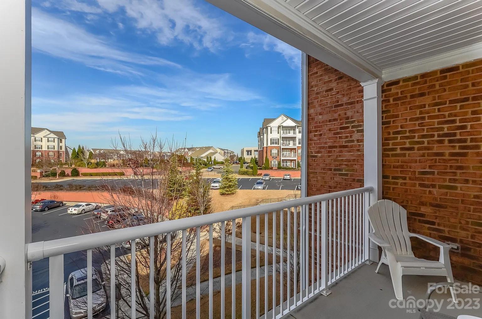 Belle Vista - Residential