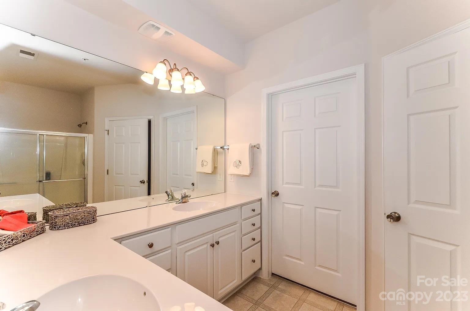 Belle Vista - Residential