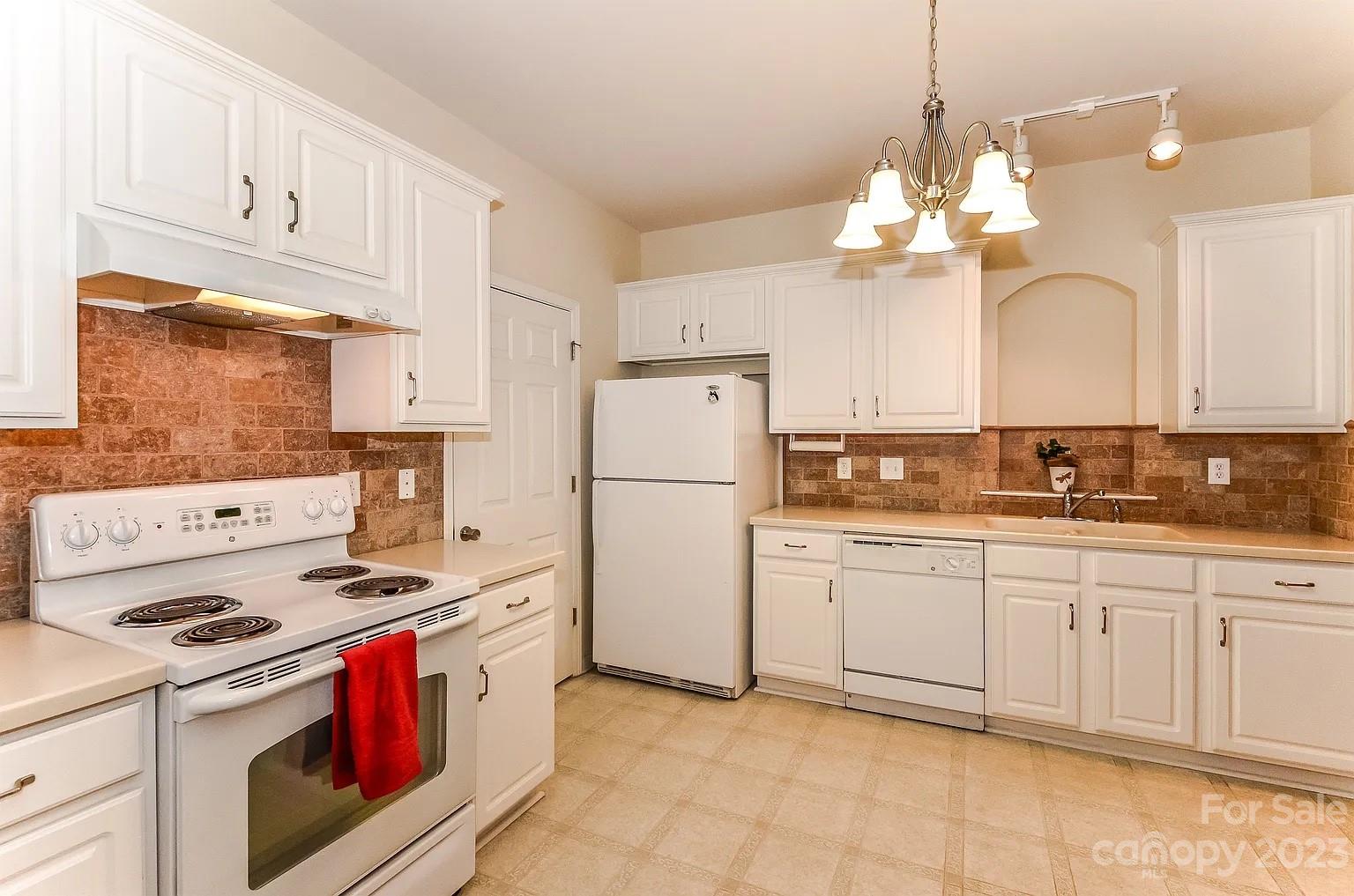 Belle Vista - Residential