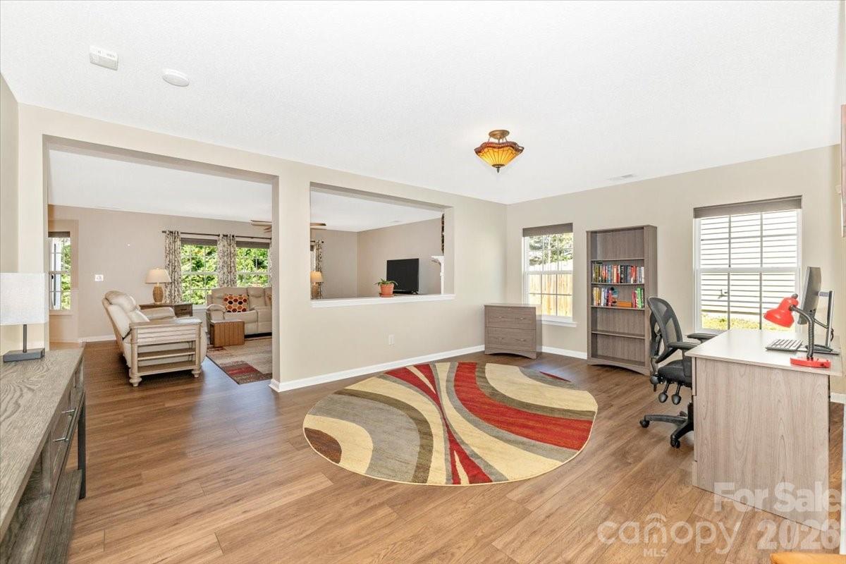 English Trails - Residential