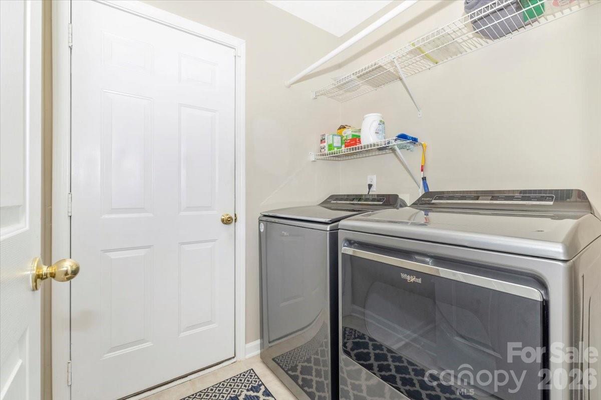 English Trails - Residential