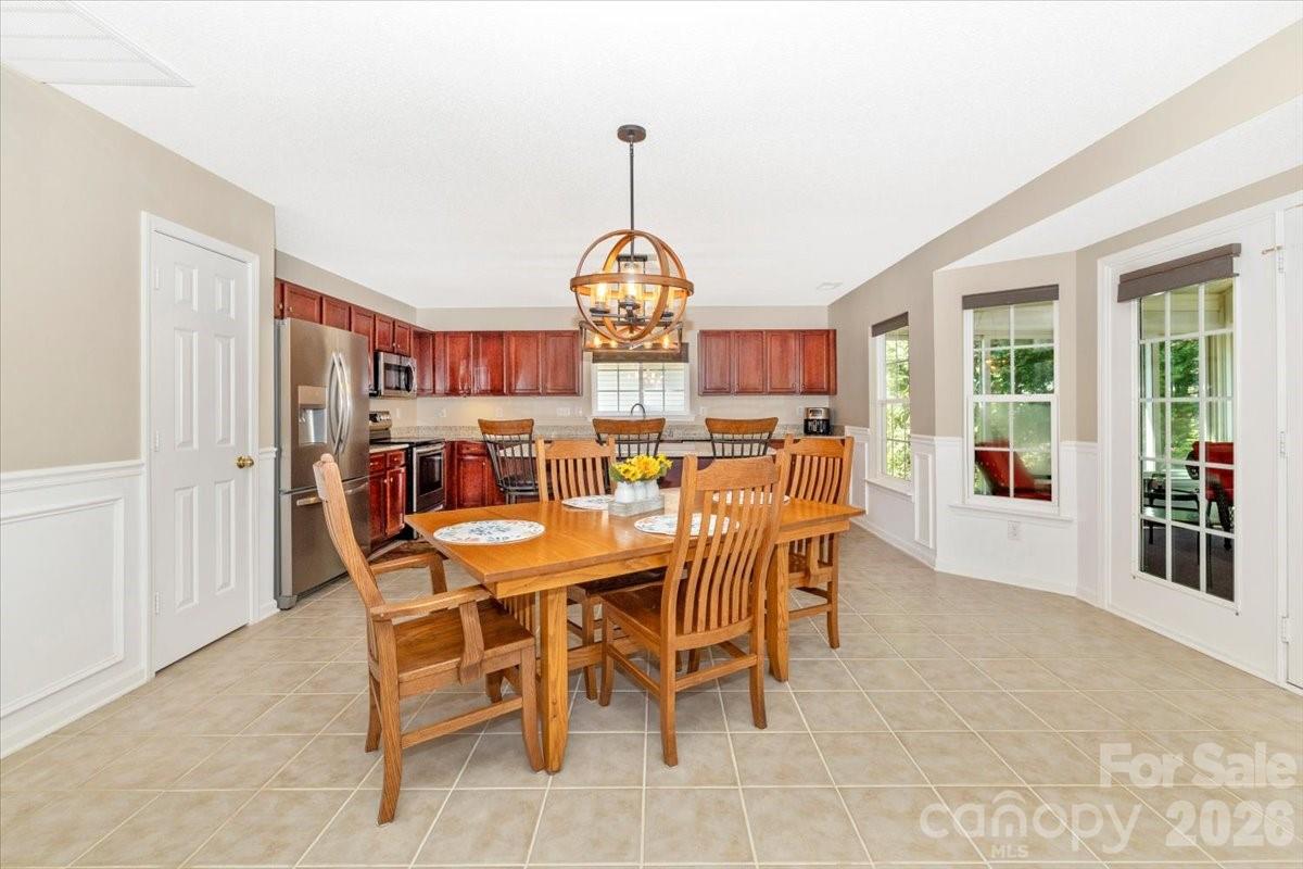 English Trails - Residential